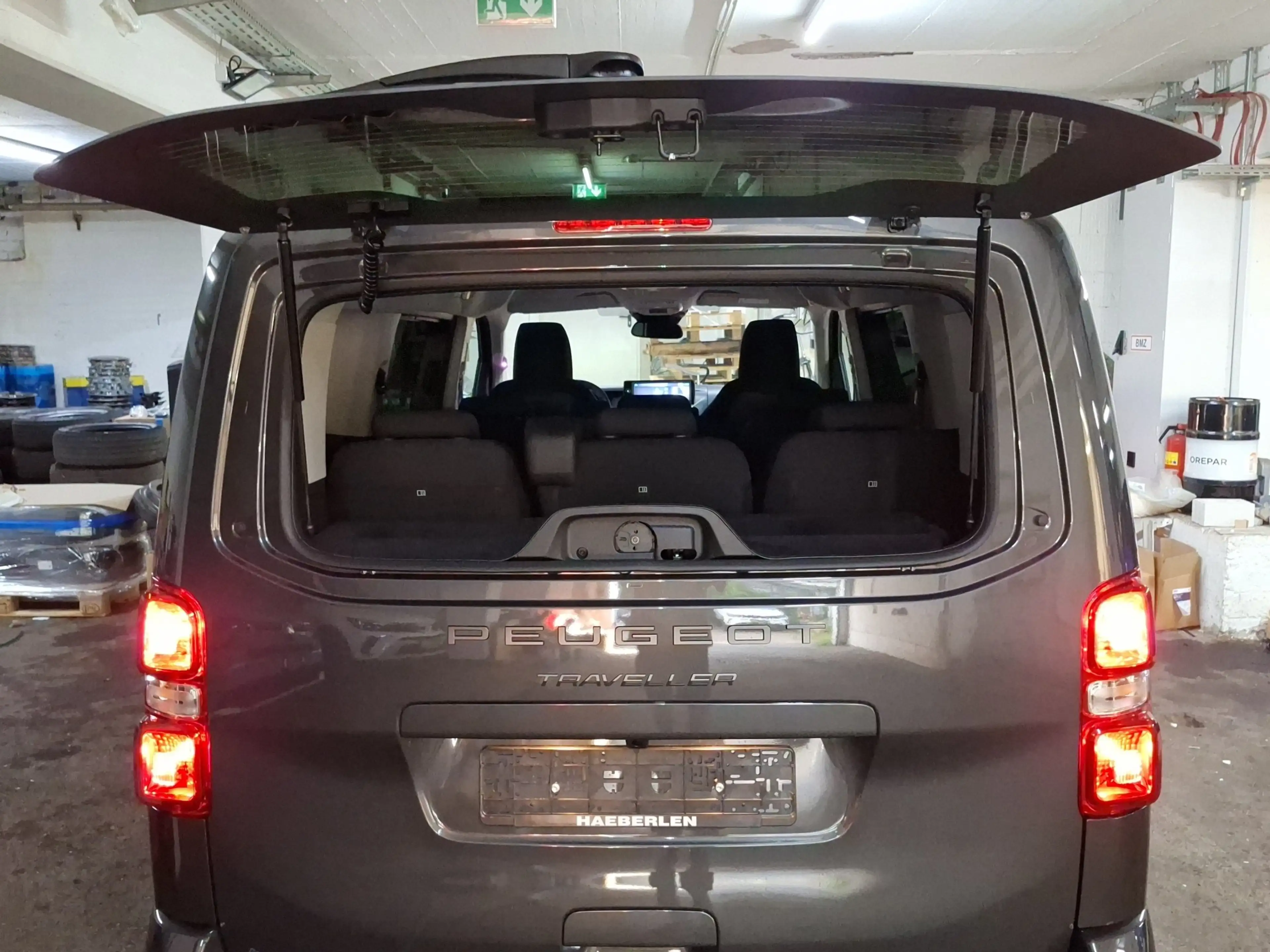 Peugeot Traveller 2.2 Diesel 180 L2 Active AHK+LED+SHZ — photo 20