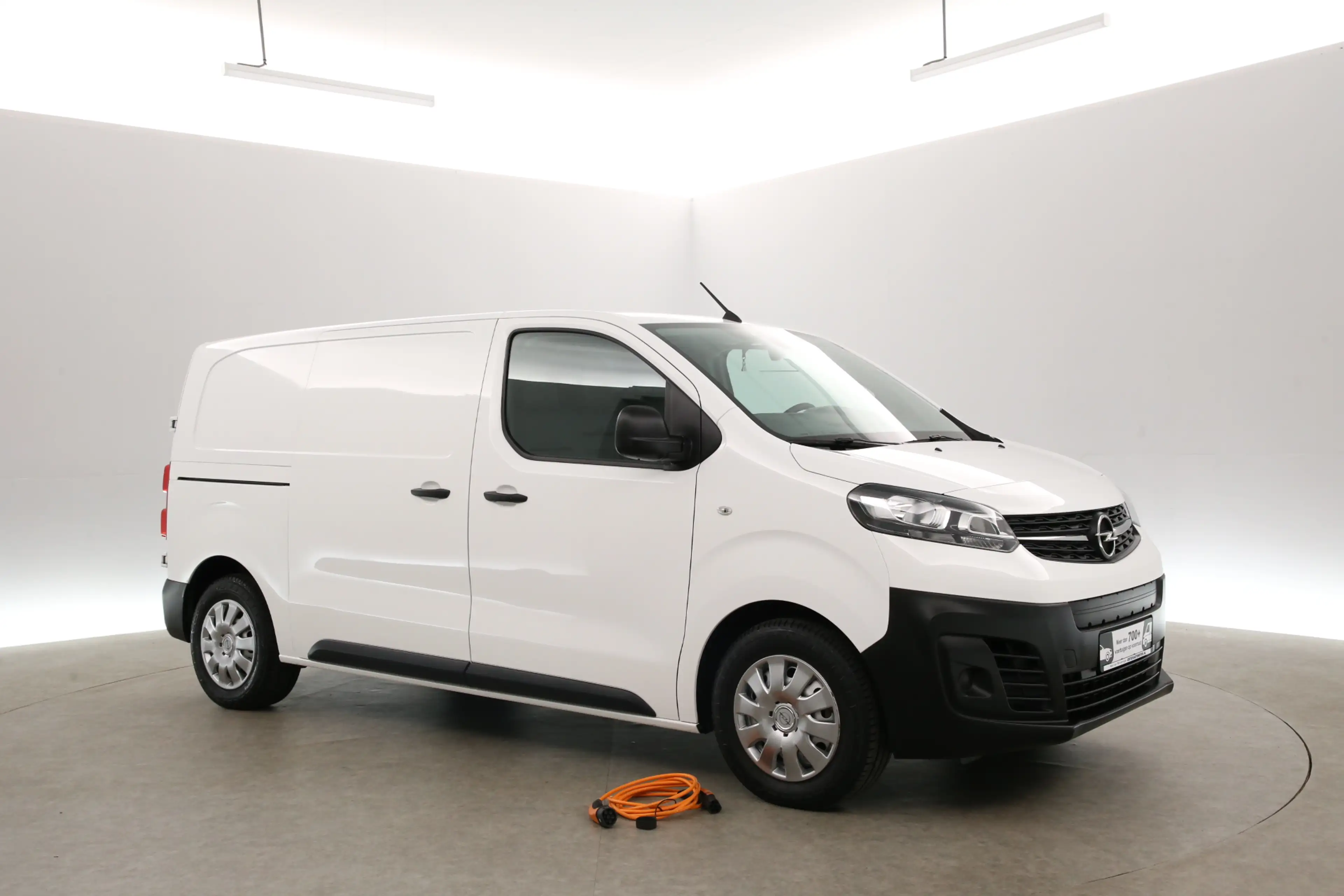 Citroen Jumpy E-Jumpy Opel Vivaro-e L3H1 75 kWh Long Range | Sne — photo 6
