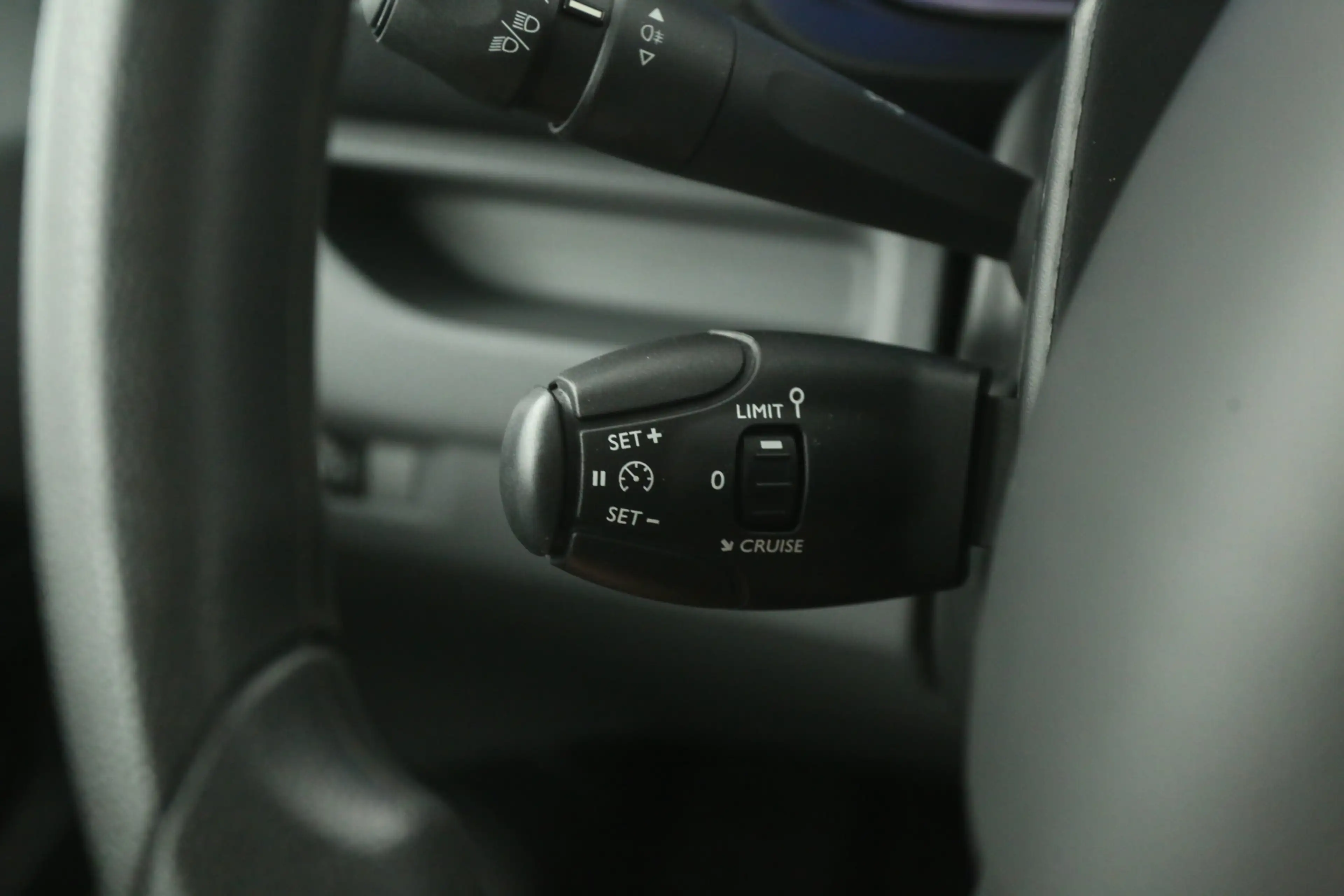 Citroen Jumpy E-Jumpy Opel Vivaro-e L3H1 75 kWh Long Range | Sne — photo 15
