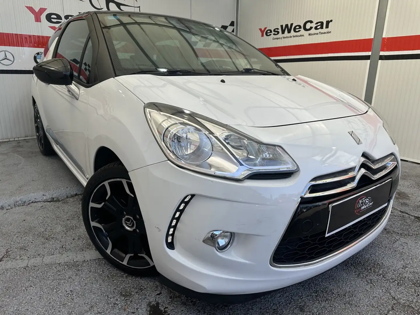 Citroen DS3 1.4 VTi Design Wit - 1