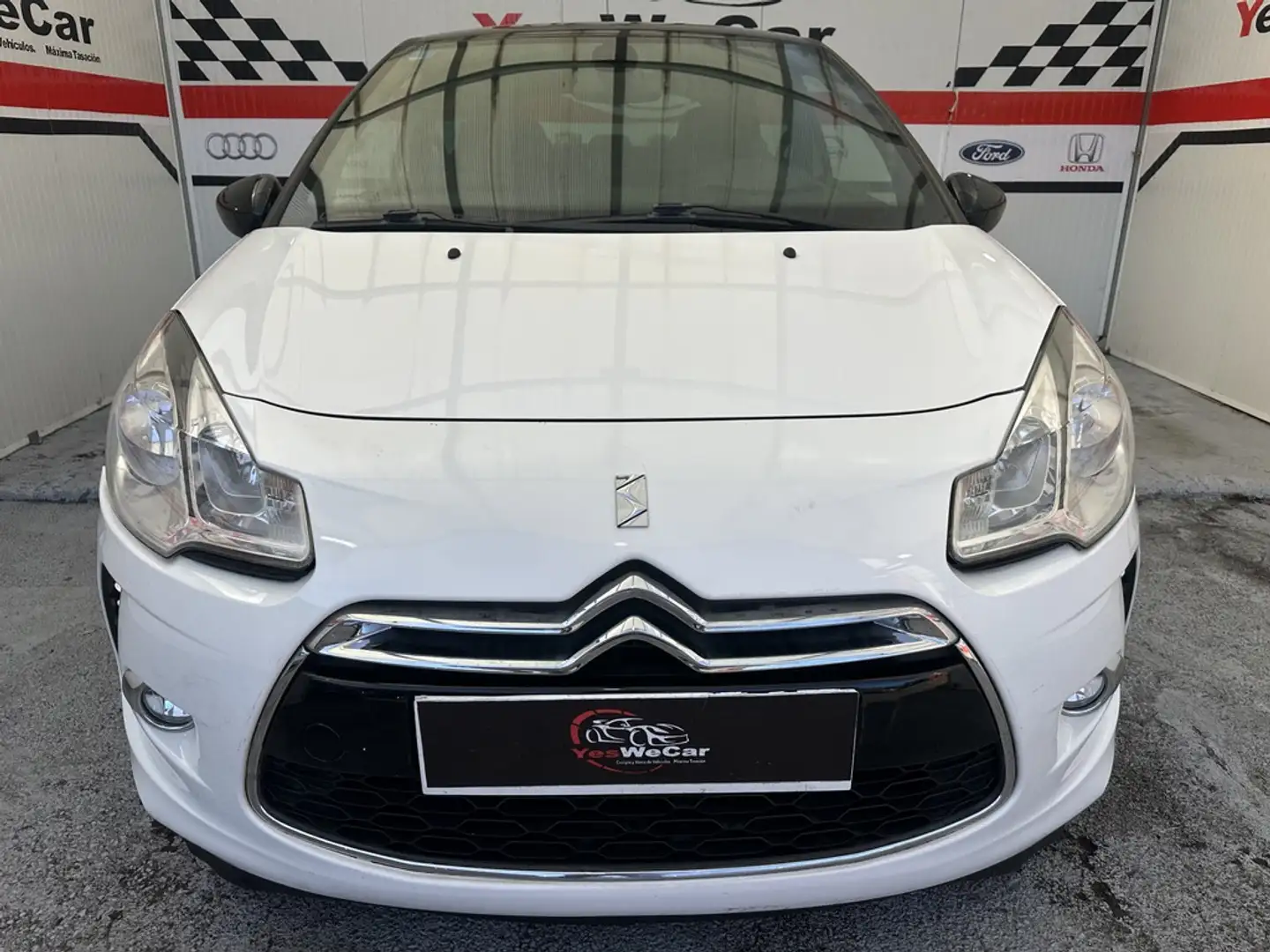 Citroen DS3 1.4 VTi Design Wit - 2