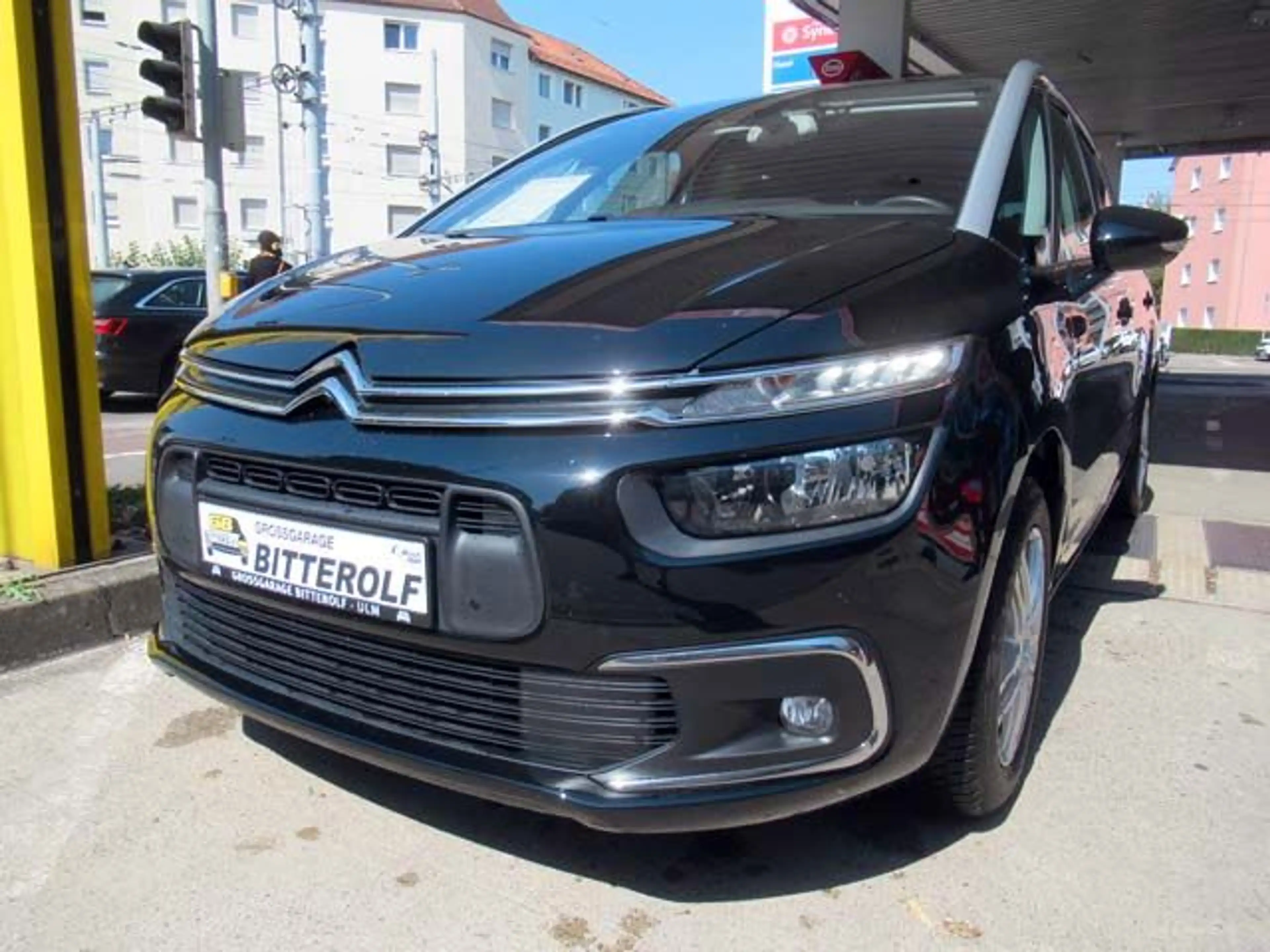 Citroen Grand C4 Picasso Grand Spactourer 1,5HDI Aut 7Sitzer Navi/RFK/SHZ — photo 2