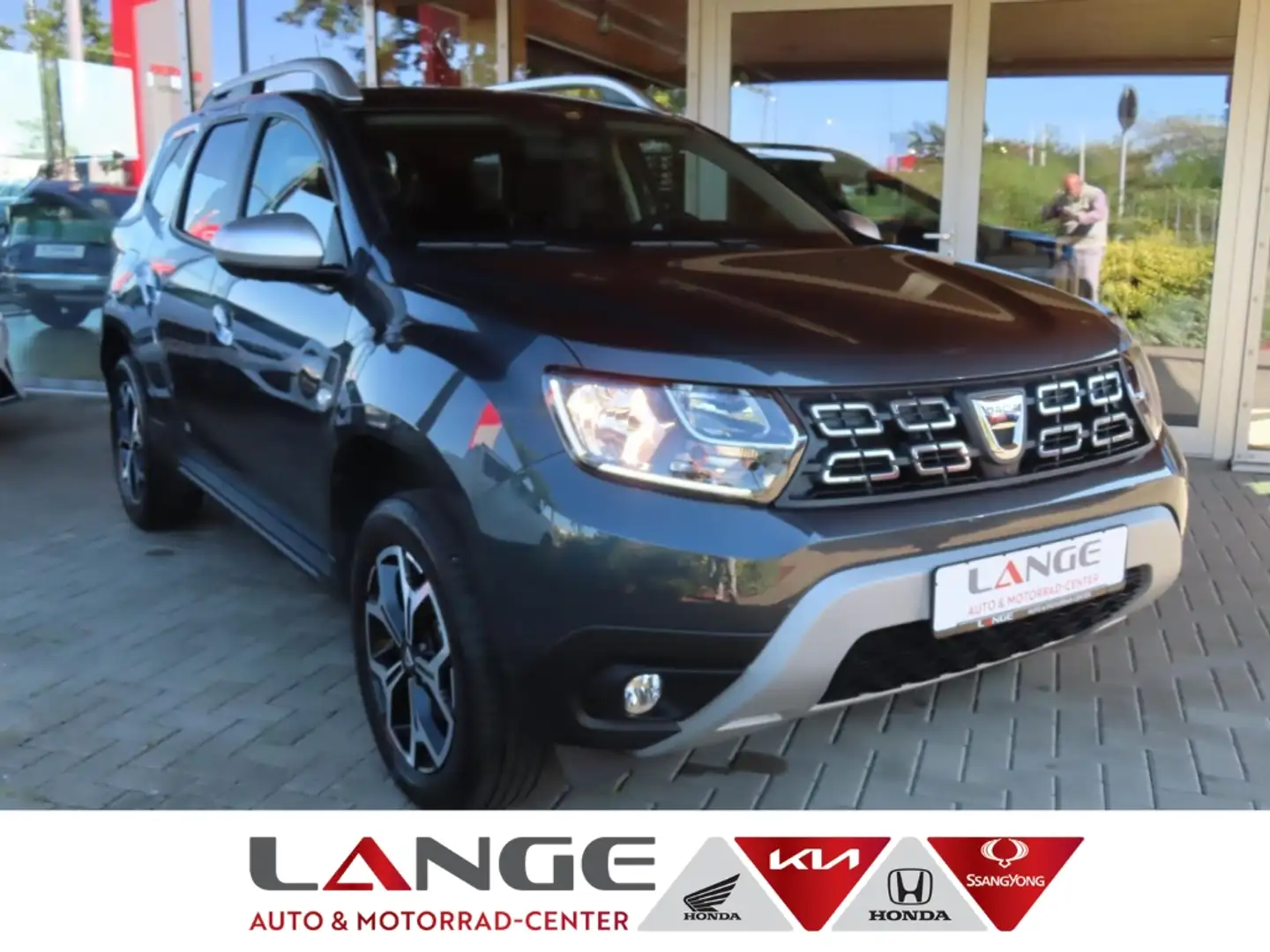 Dacia Duster 1.3 EU6d-T II 130 TCe Anniversary Navi 360 Kamera Grau - 1
