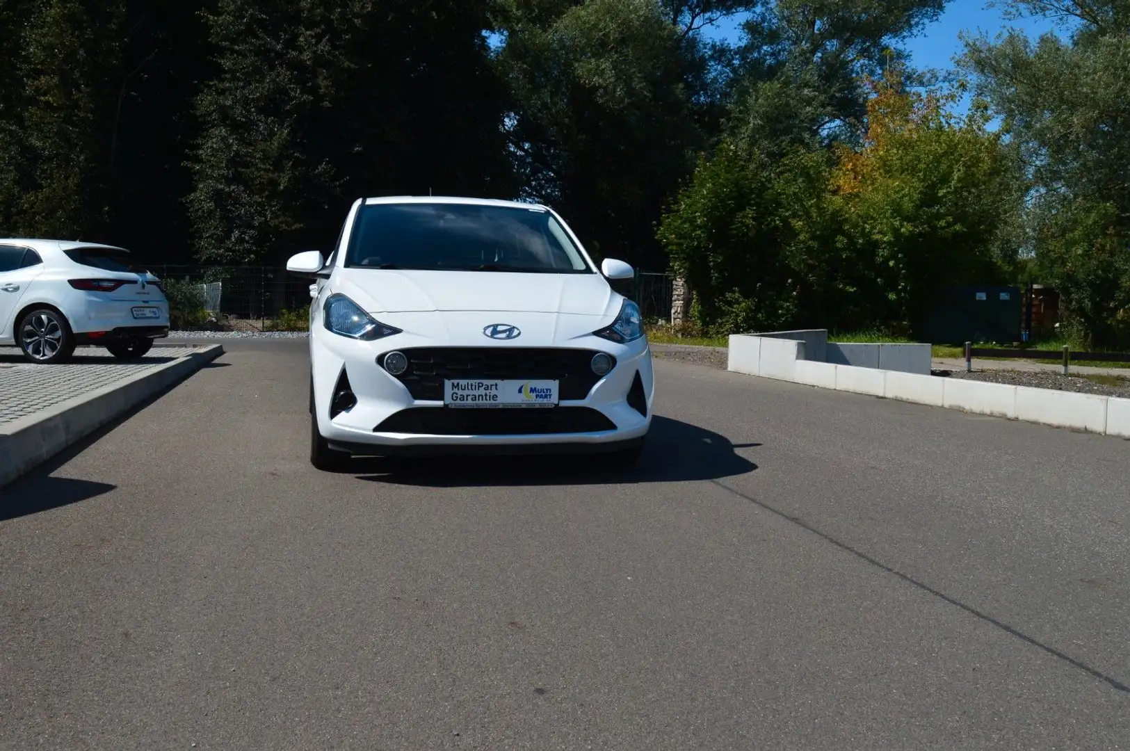 Hyundai i10 Select Weiß - 2