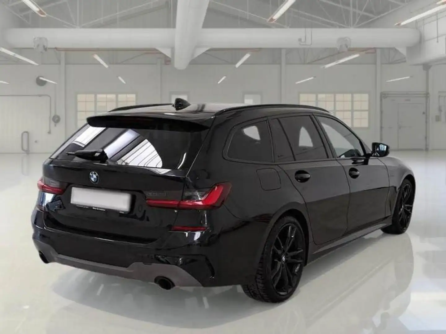 BMW 320 d 48V xDrive Touring Msport Nero - 2