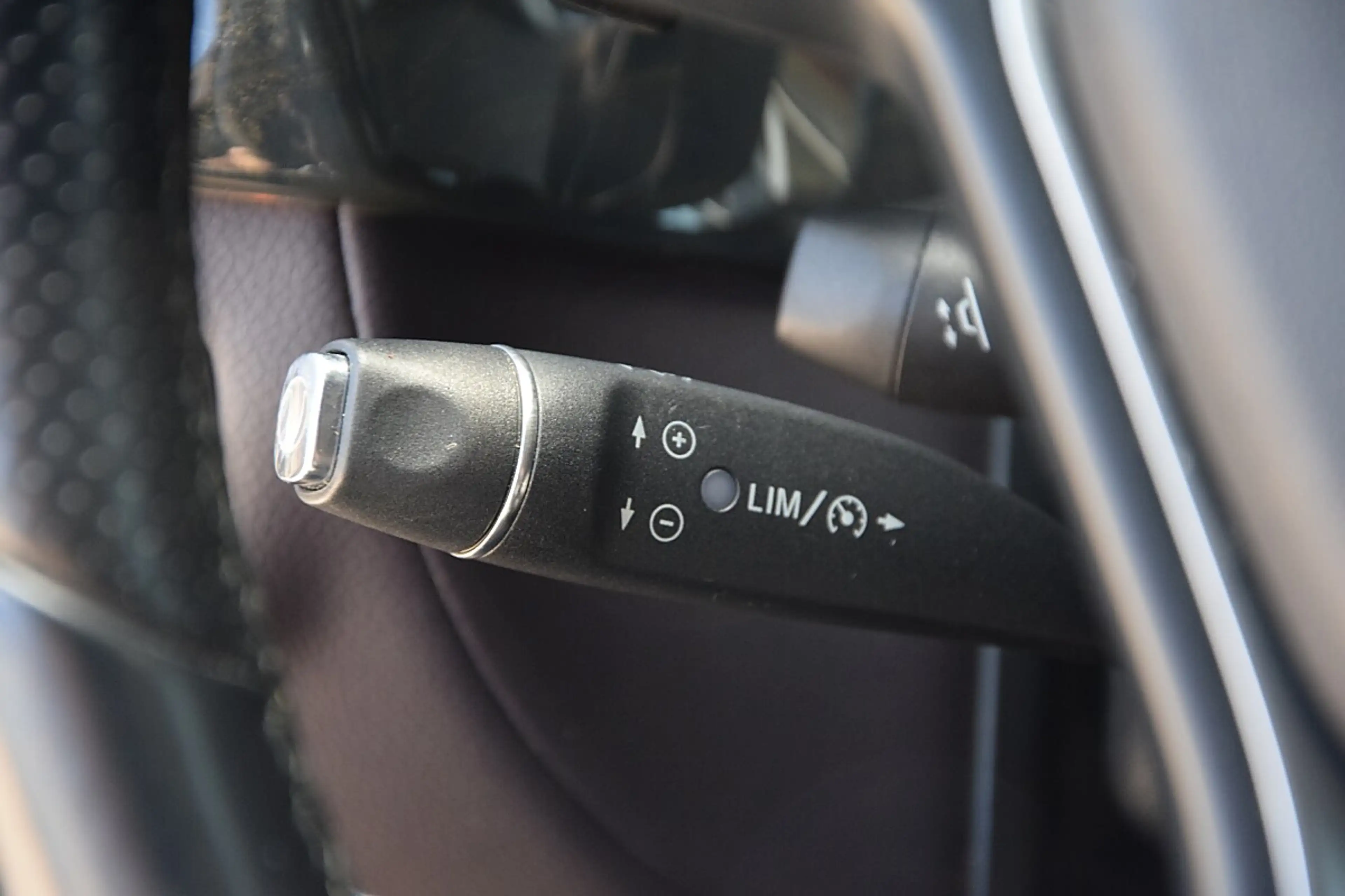 Mercedes-Benz CLS 350 CDI BlueEFFICIENCY 4Matic DPF *Memory-Paket* — photo 12