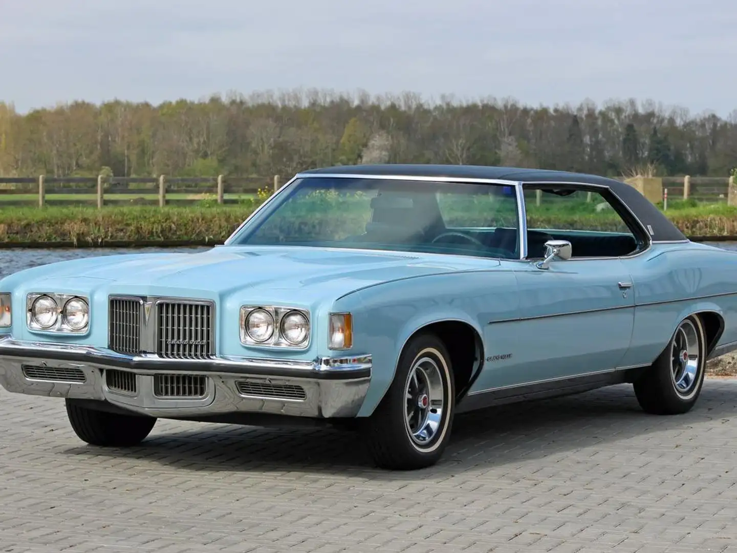 Pontiac Grand-Prix Grand Ville Coupe 1972 - Nieuwstaat 3.852 mls Blau - 2