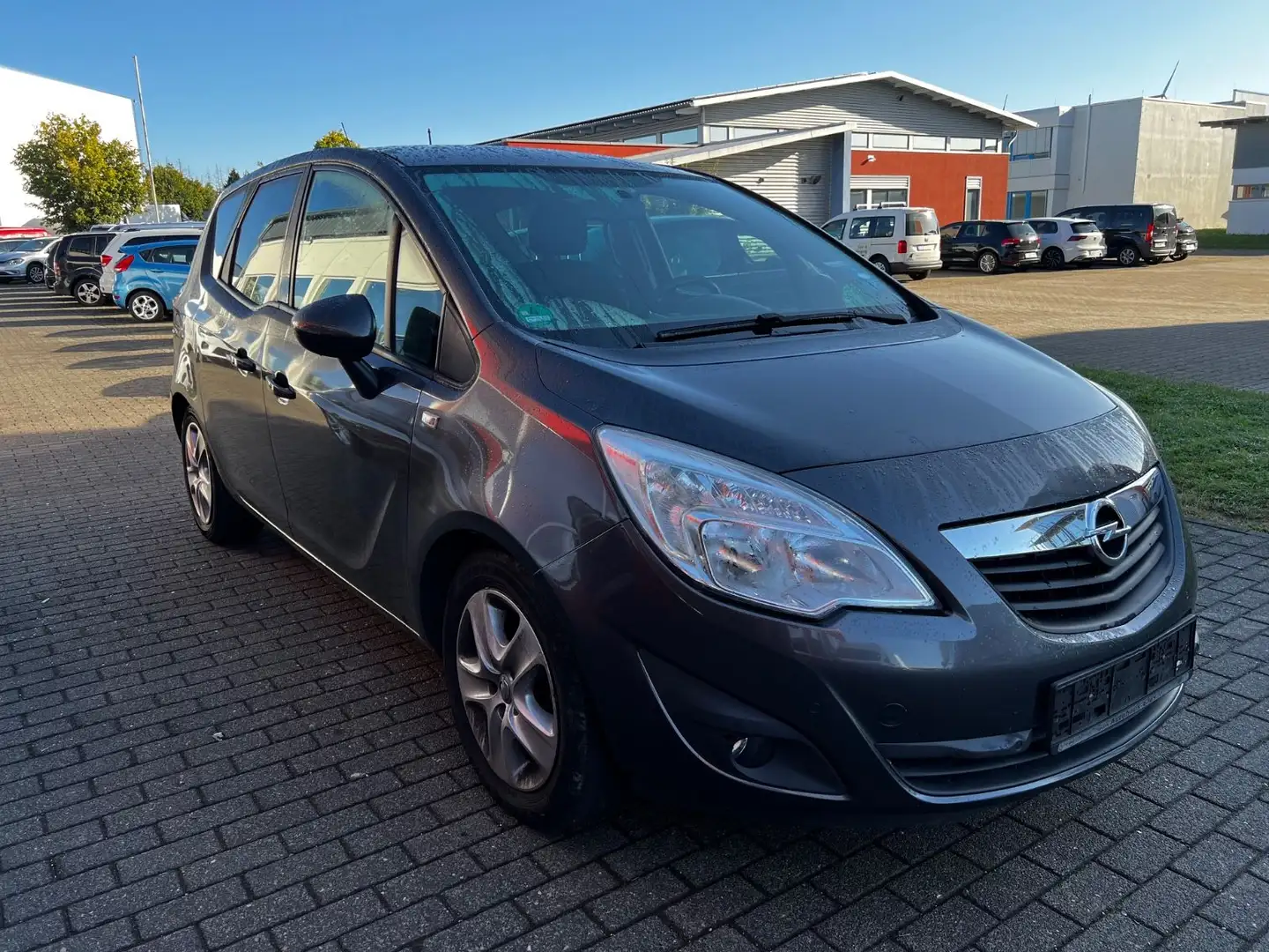 Opel Meriva B Edition Grau - 2