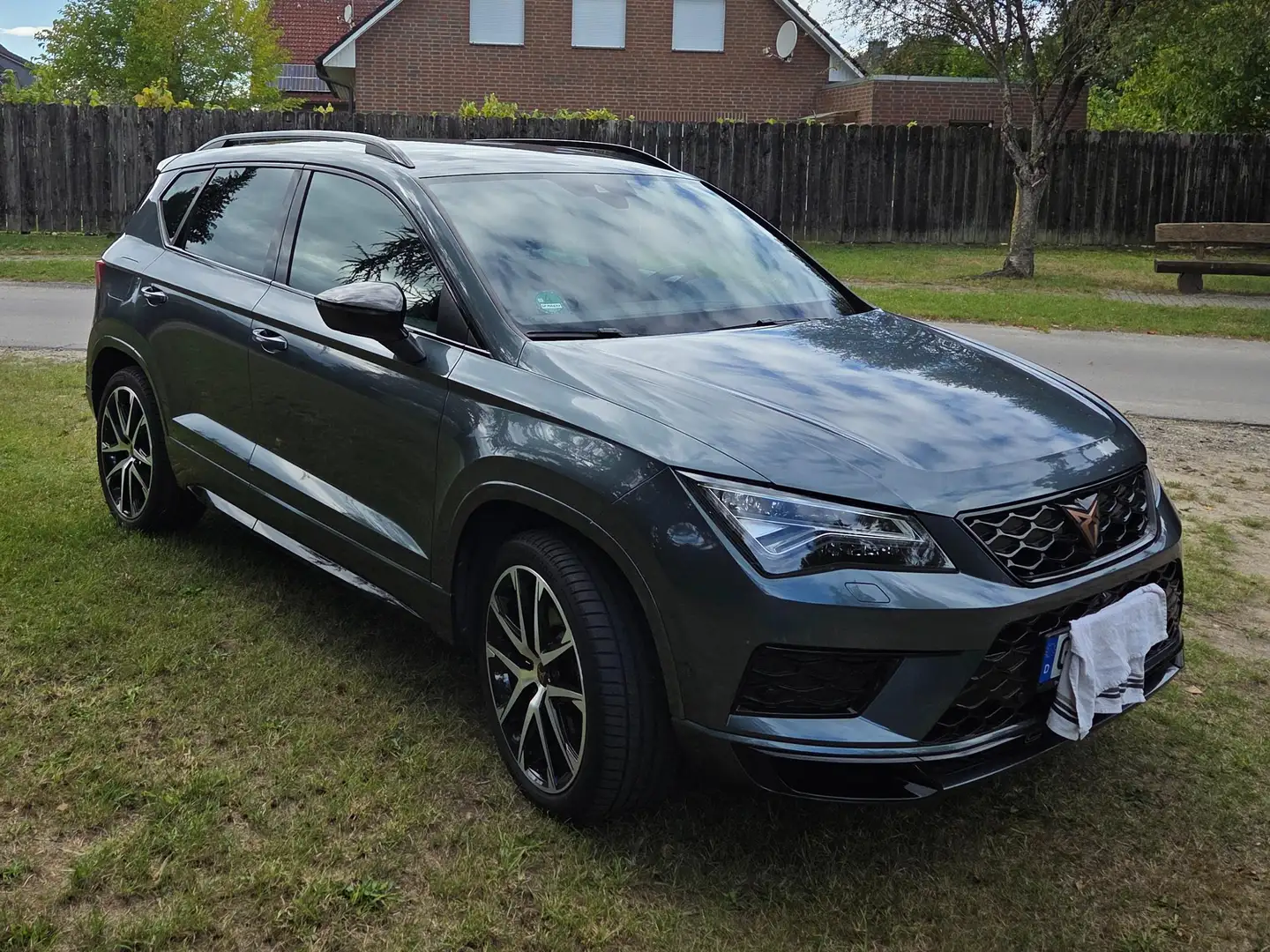 CUPRA Ateca Ateca 2.0 TSI 4Drive DSG Grau - 2