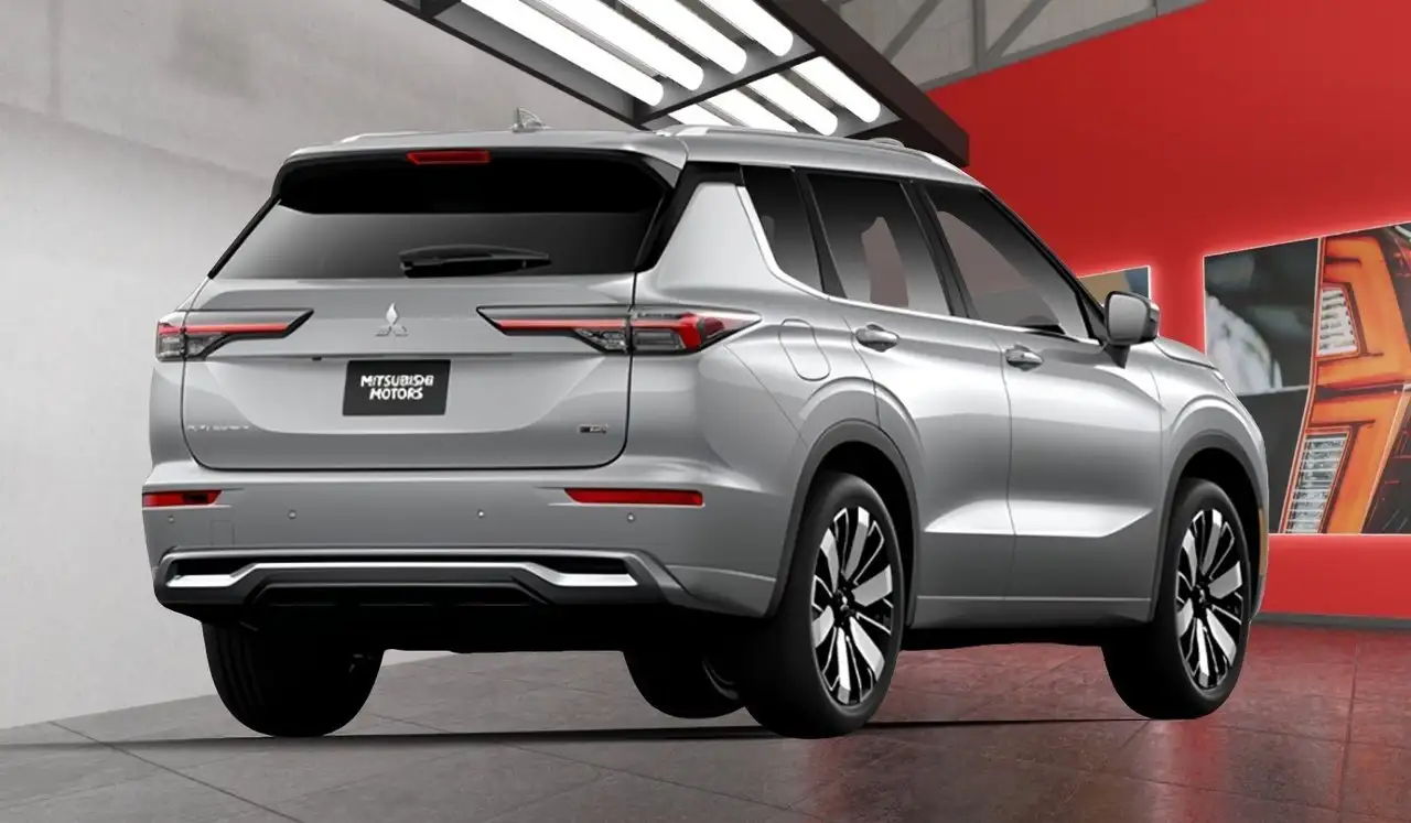Mitsubishi Outlander снимка Mitsubishi Outlander