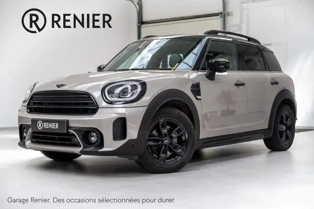 MINI Cooper Countryman 1.5iA 136 - LED - HeadUp display - Toit Ouvrant - Garantie 12 mois