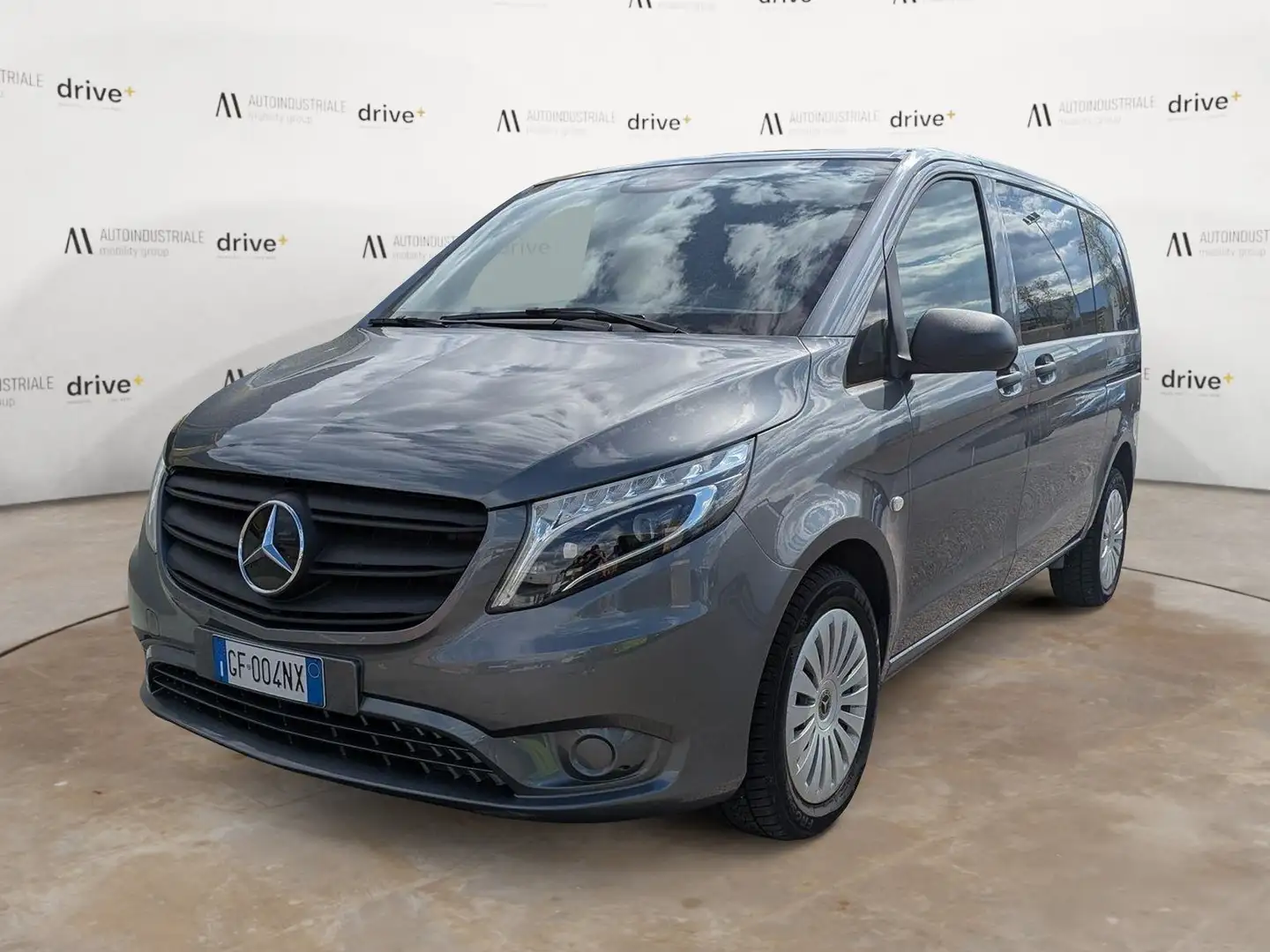 Mercedes-Benz Vito 2.0 119 CDI PC 4X4 MIXTO COMPACT AUTOMATIC Grigio - 2