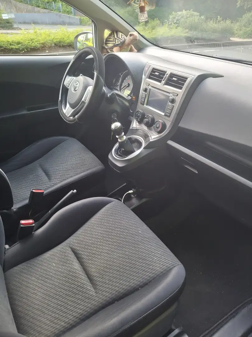 Toyota Verso-S Verso S 1.4 D-4D - 1