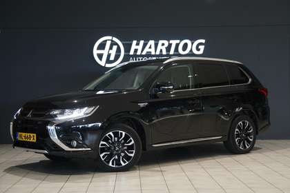 Mitsubishi Outlander 2.0 PHEV instyle+ / TREKHAAK / CRUISE CONTROL.