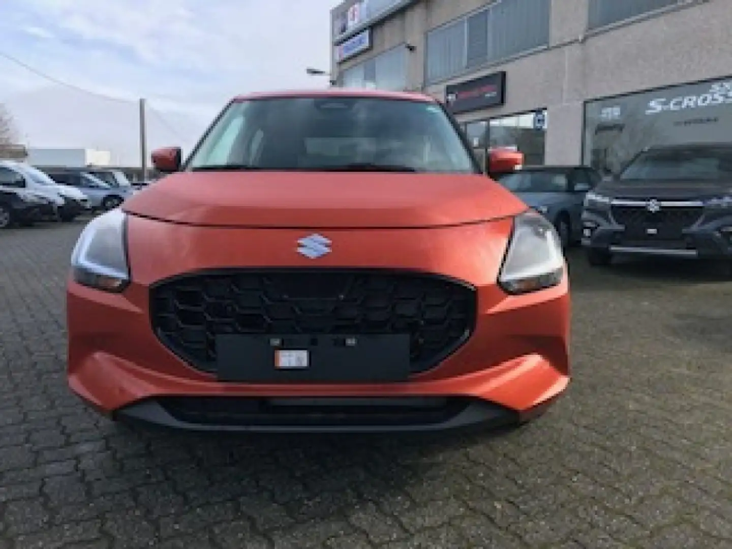 Suzuki Swift 1.2 Hybrid Top 2wd NUOVO DA IMMATRICOLARE Arancione - 2