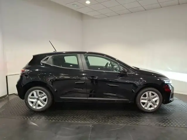 Renault Clio view 15