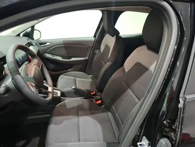 Renault Clio view 10
