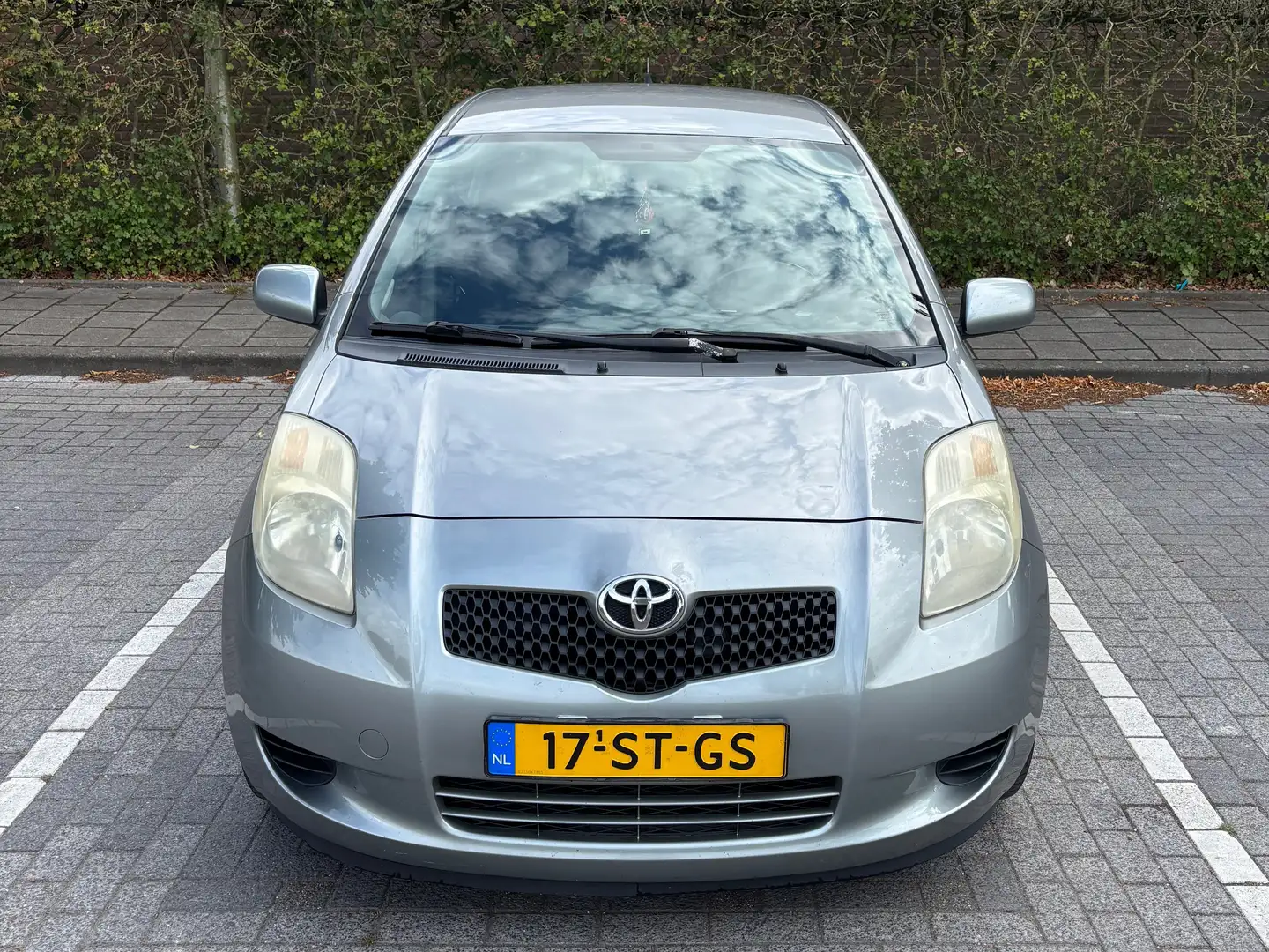 Toyota Yaris Yaris 1.3 VVTi Sol Argent - 1