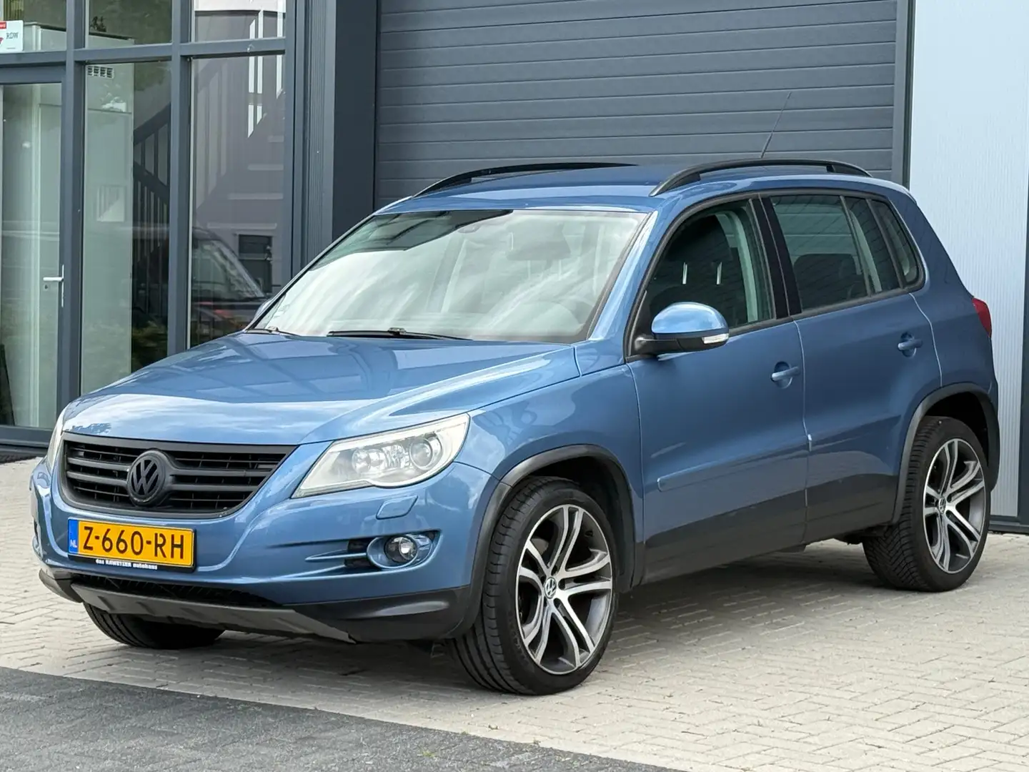 Volkswagen Tiguan 2.0 TSI Sport&Style 4Motion / Leder / DSG Blauw - 2