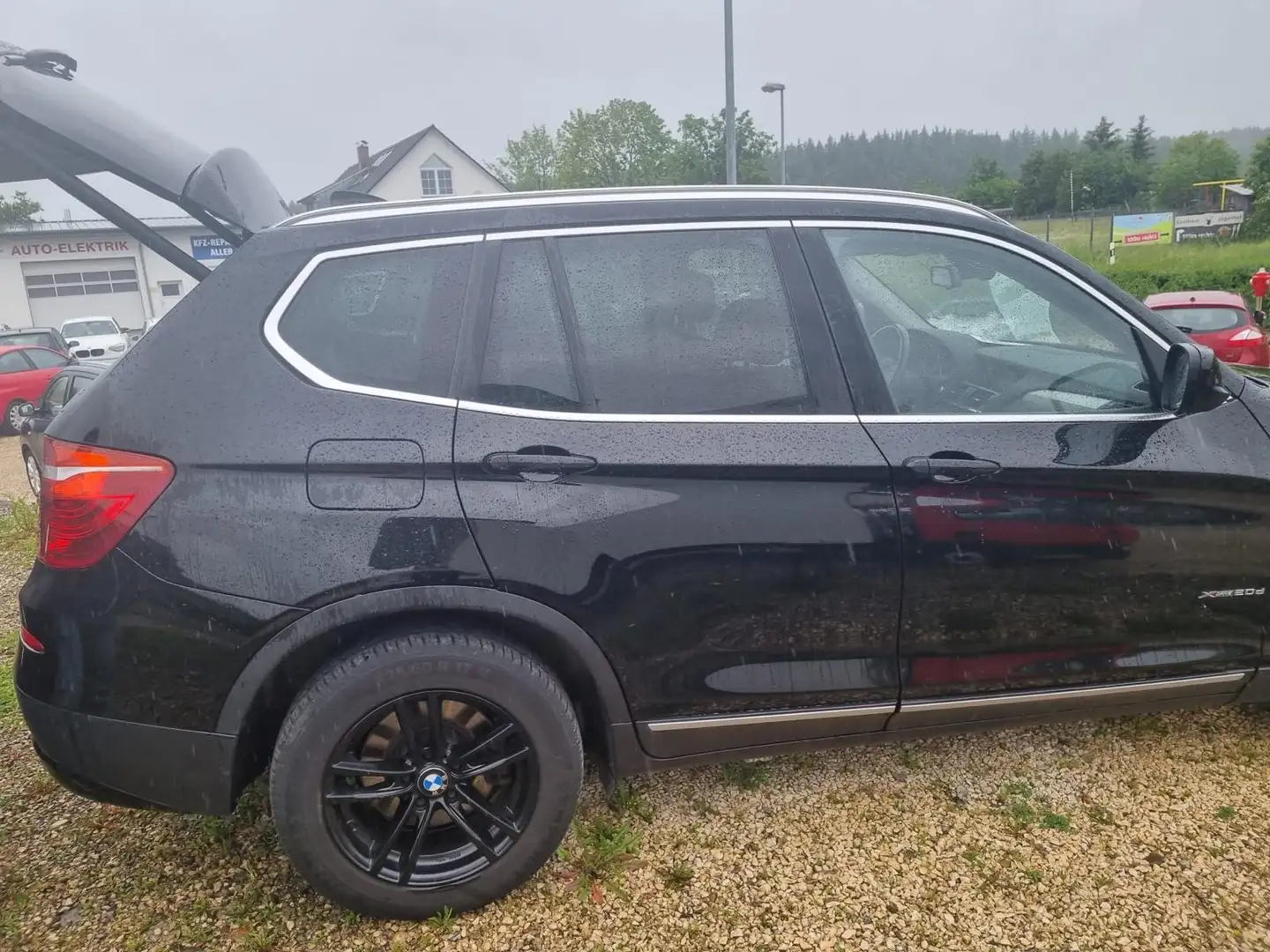 BMW X3 X3 xDrive20d Schwarz - 2