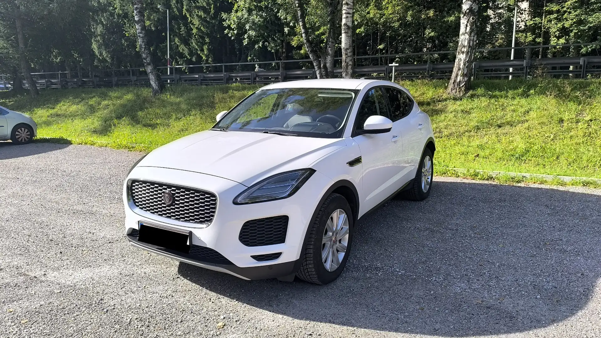 Jaguar E-Pace S AWD Weiß - 1