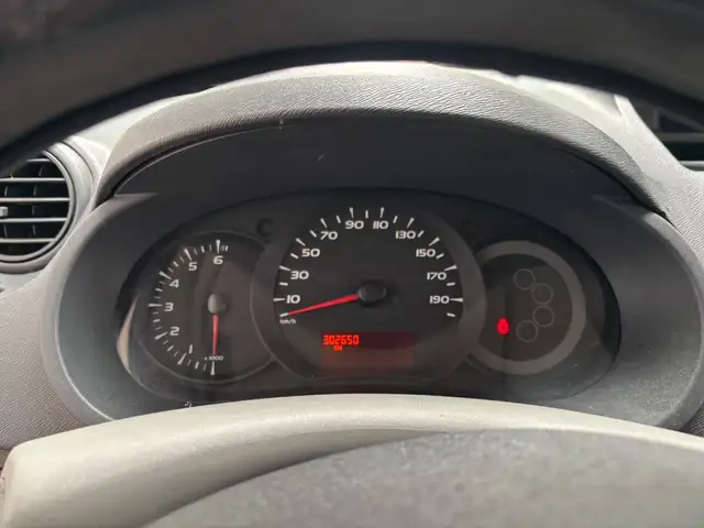 Renault Kangoo view 11