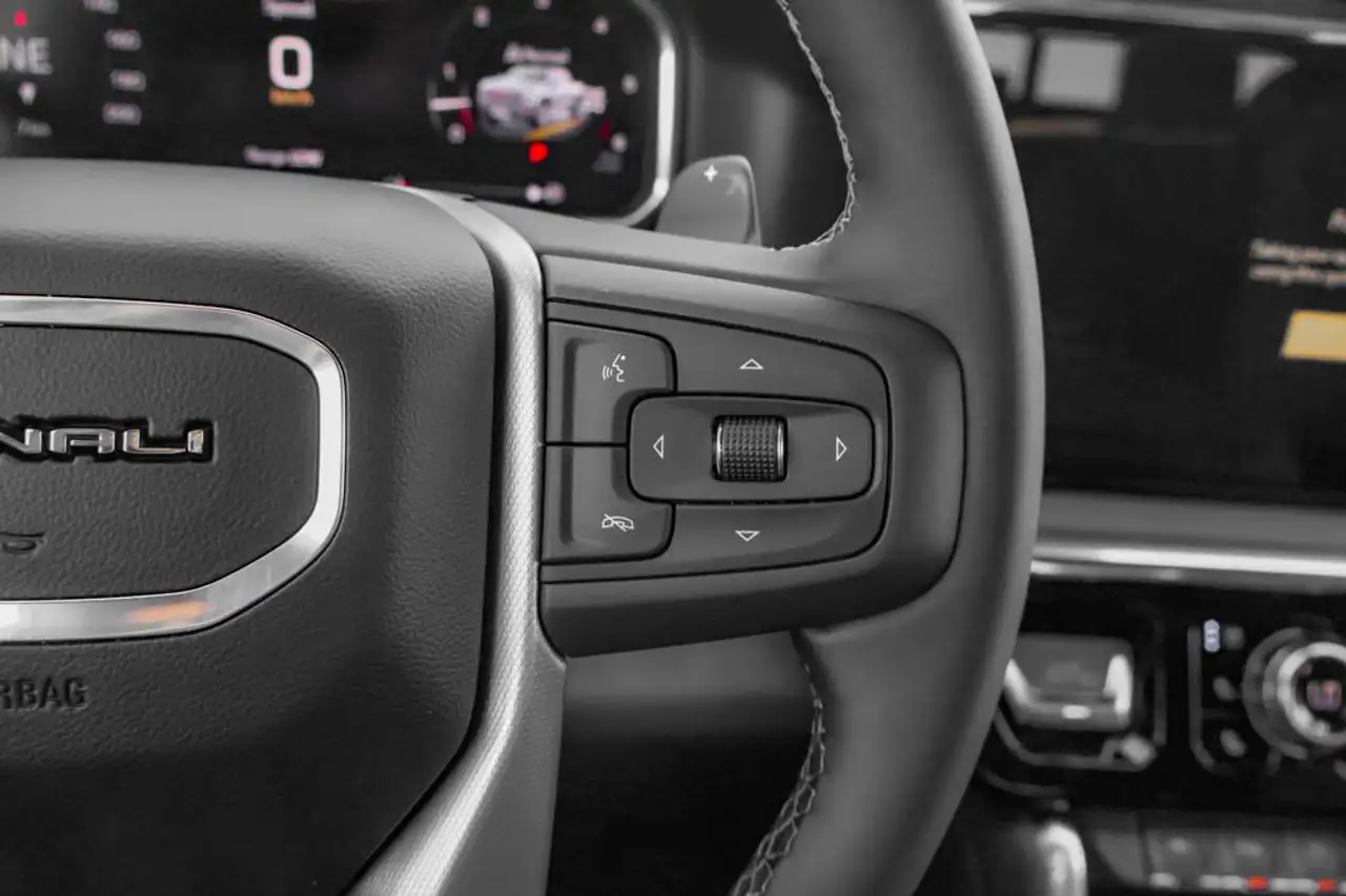 GMC Sierra 1500 photo GMC Sierra 1500