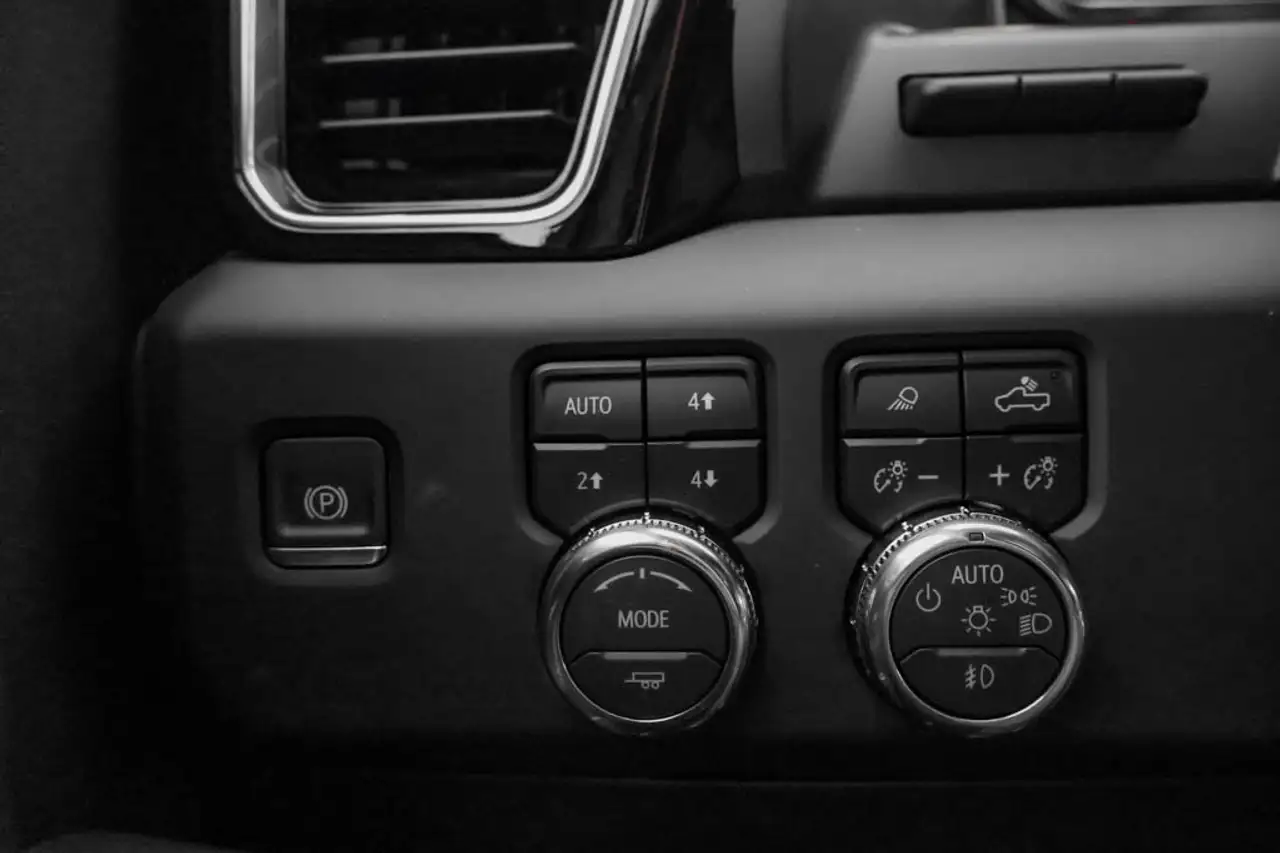 GMC Sierra 1500 photo GMC Sierra 1500
