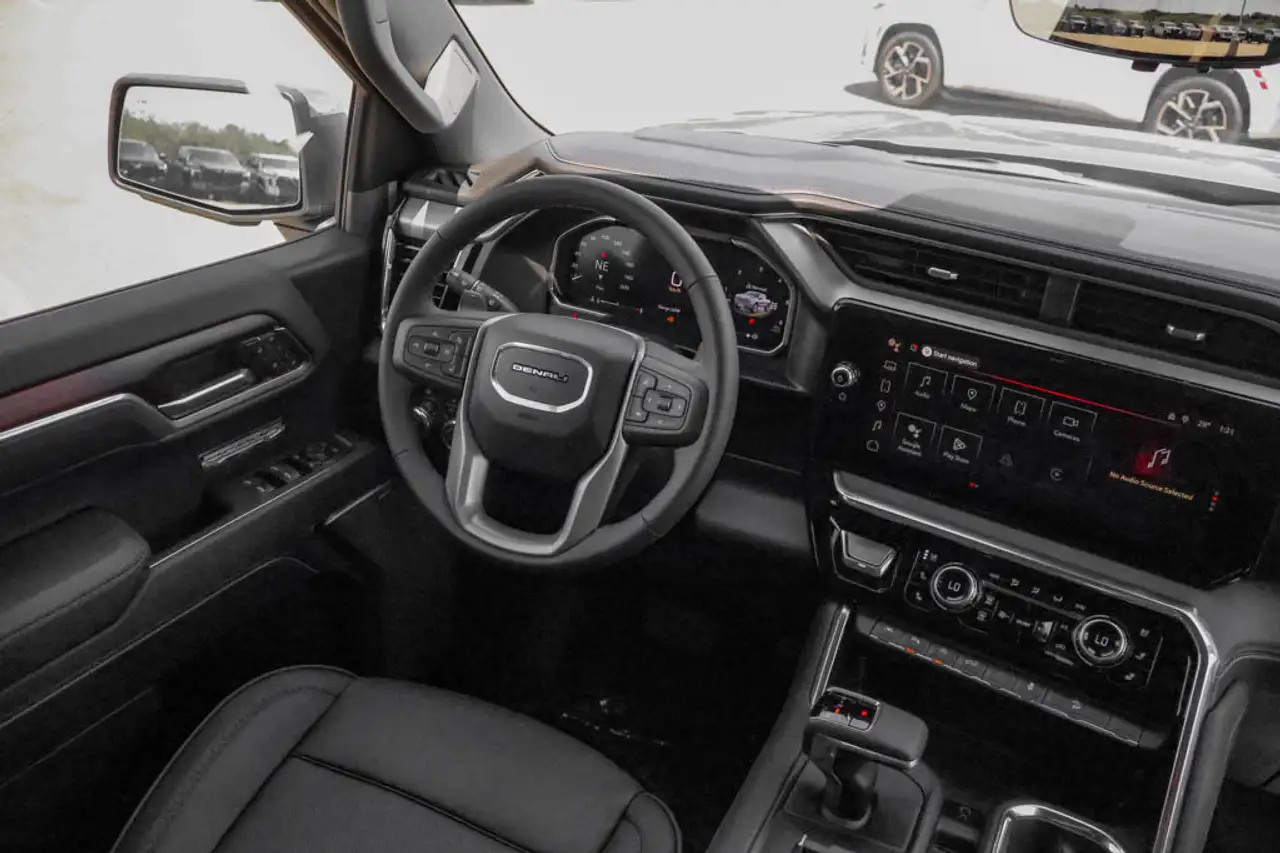 GMC Sierra 1500 photo GMC Sierra 1500