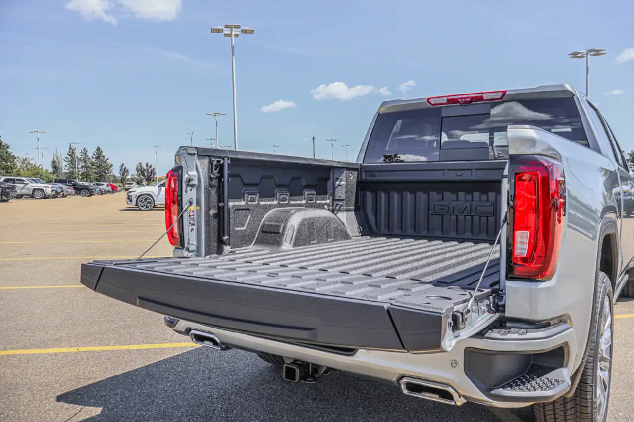 GMC Sierra 1500 photo GMC Sierra 1500