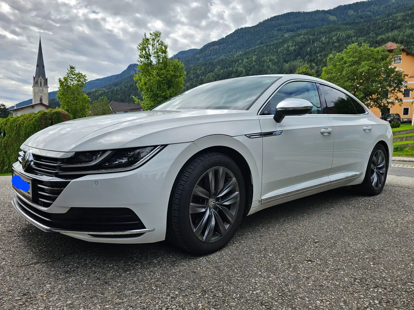 Volkswagen Arteon Arteon 2,0 TDI SCR 4Motion Highline DSG Highline Weiß - 1