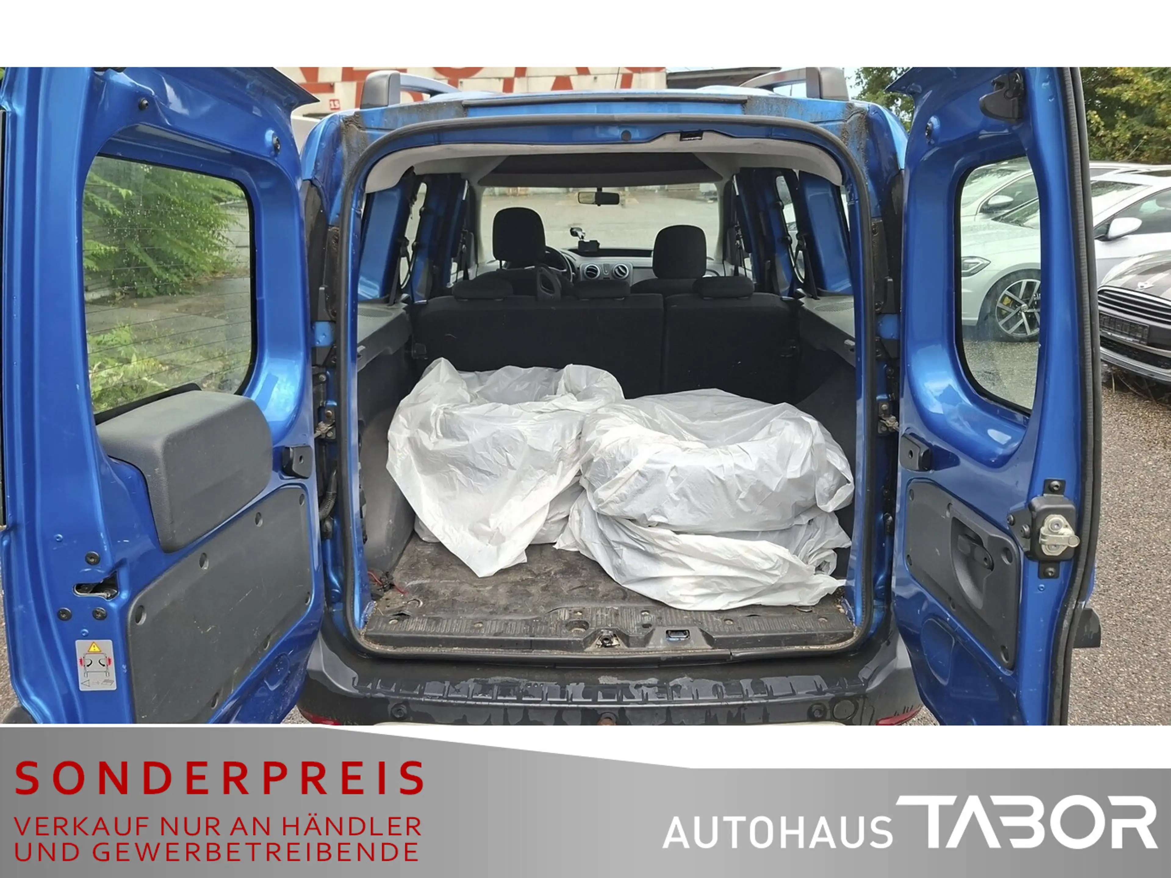 Dacia Dokker 1.5 dCi 90 Stepway Navi PDC GRA LM Klima — photo 11