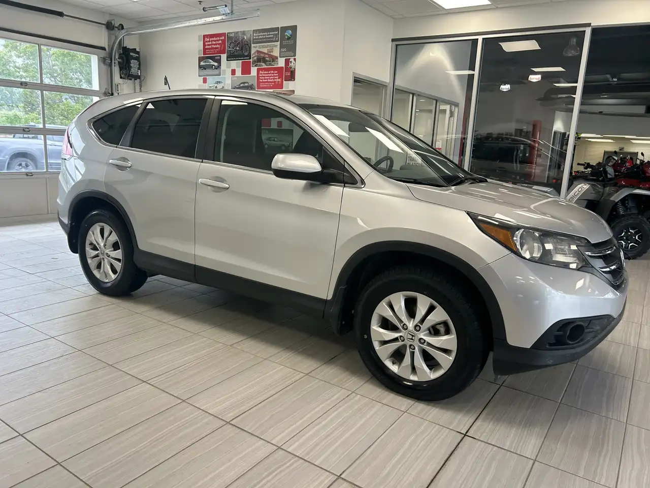 Honda CR-V photo Honda CR-V