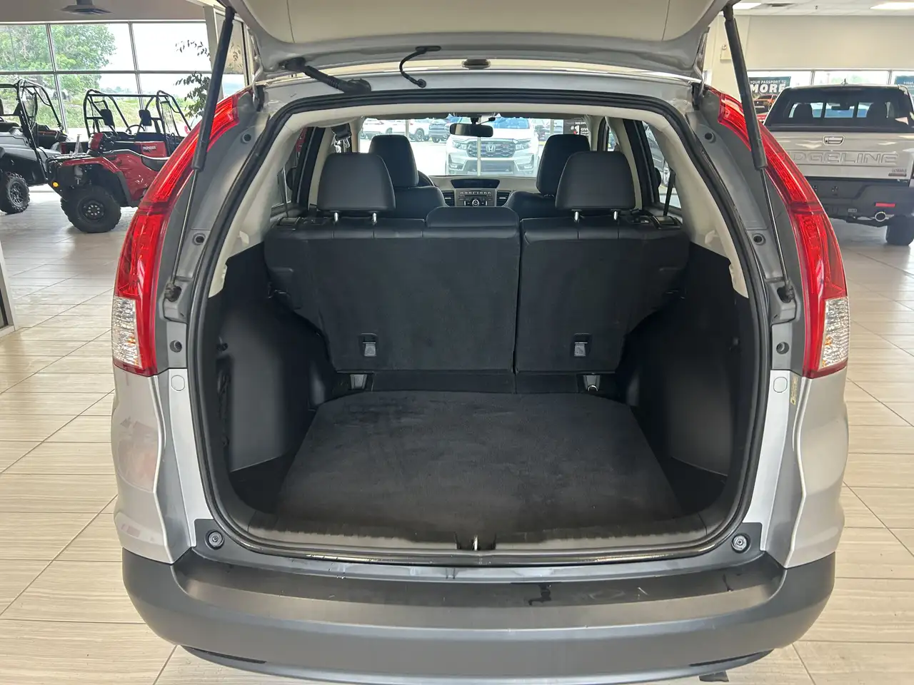 Honda CR-V photo Honda CR-V