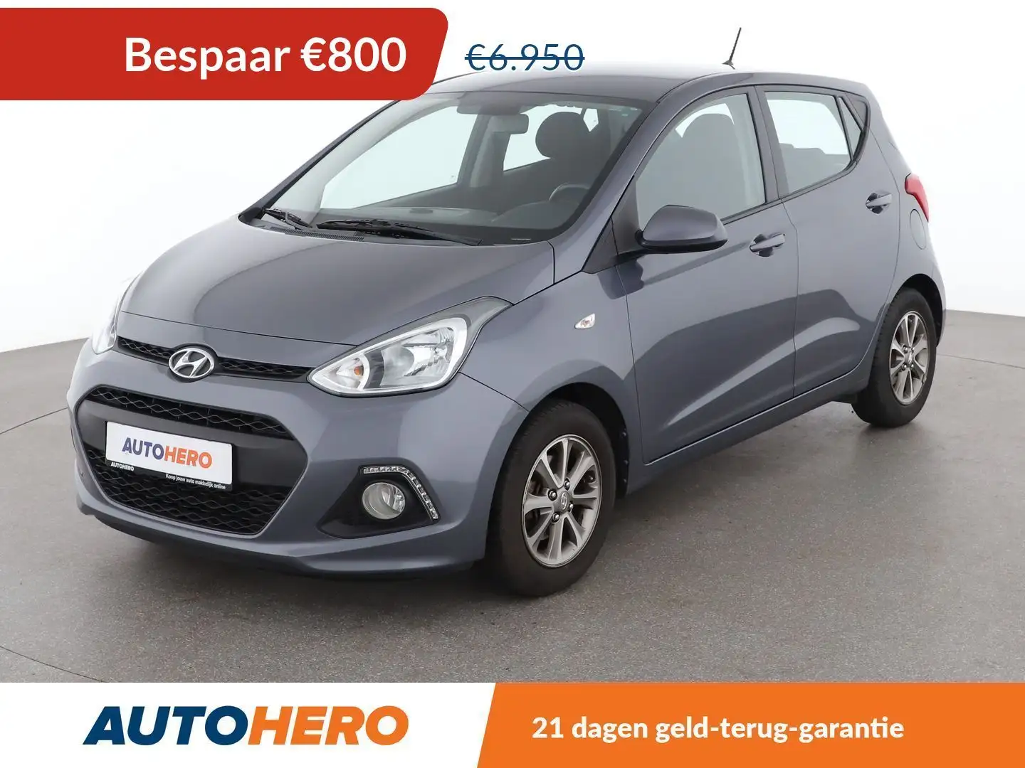 Hyundai i10 1.0 Intro Edition Grijs - 1