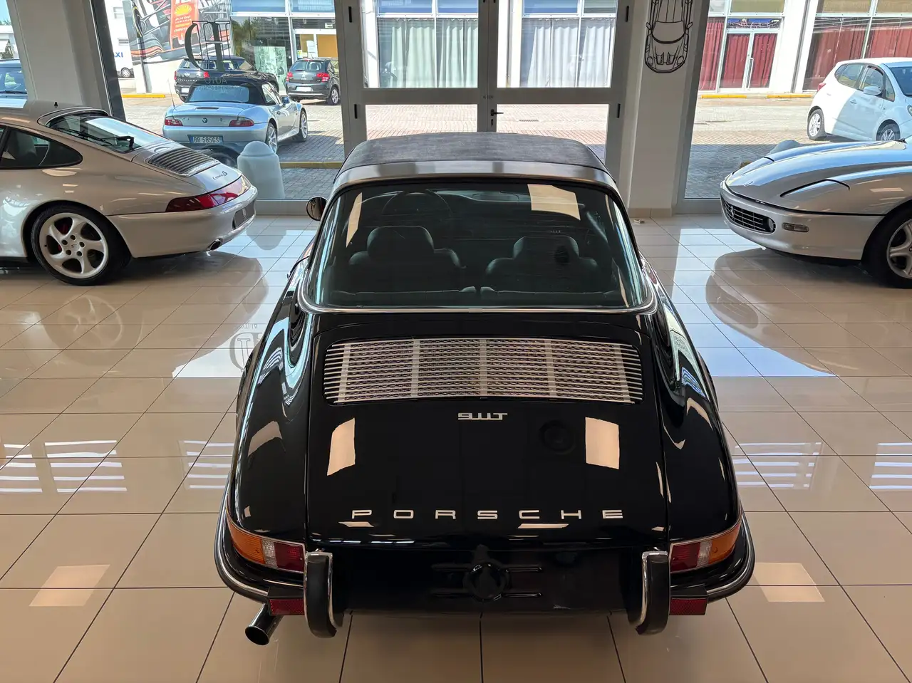 Porsche 911 T TARGA - RESTAURO COMPLETO, foto 11