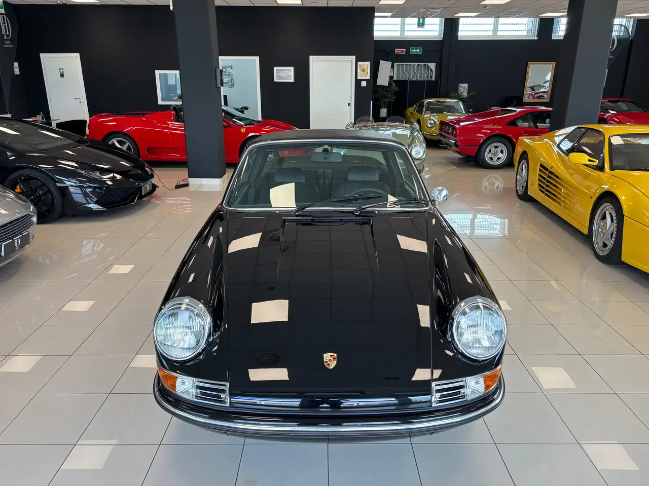 Porsche 911 T TARGA - RESTAURO COMPLETO, foto 3