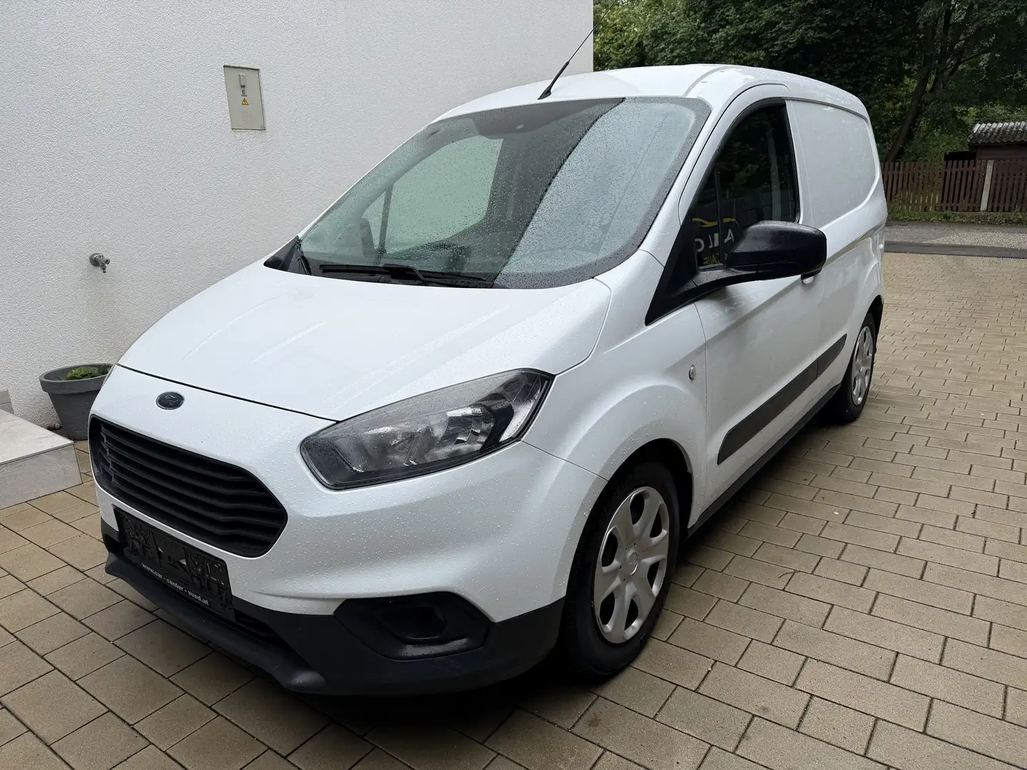 Ford Transit Courier 1,5 TDCi Ambiente - 1