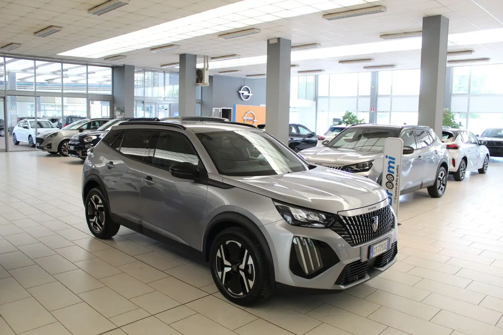 Peugeot 2008 PureTech 100 S&S Allure Grigio - 2