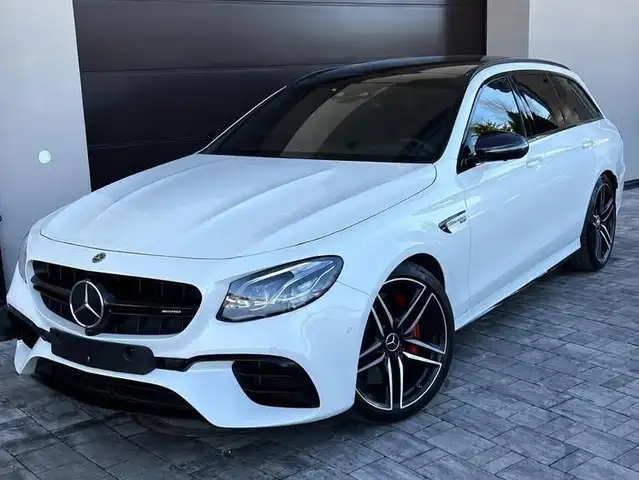 Mercedes-Benz E 63 AMG AMG E63s 4Matic+ T-Modell - Senza OPF | No OPF