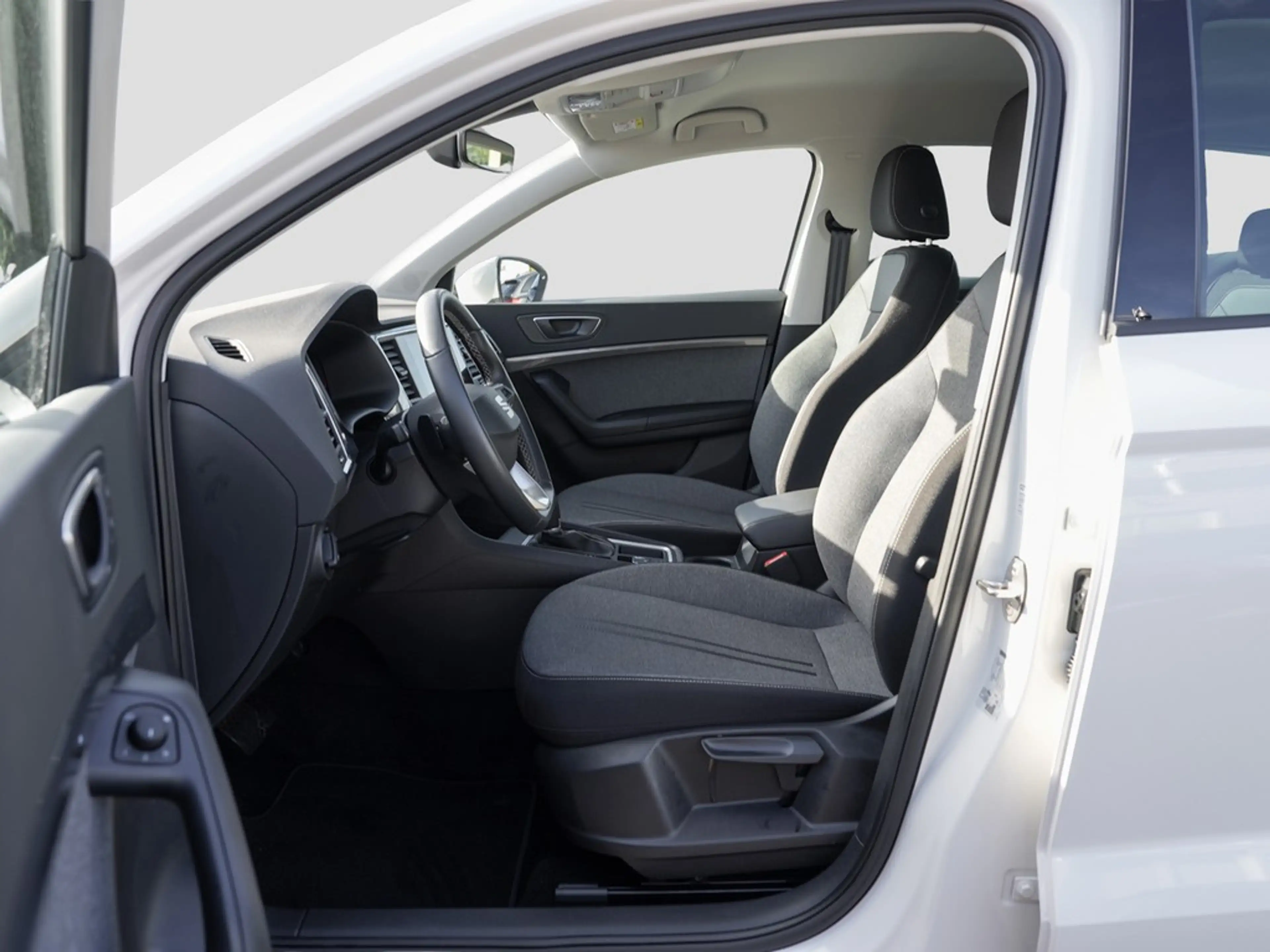 SEAT Ateca 1.5 TSI DSG Style /Navi+/LED/RFK/AHK/ACC — photo 9