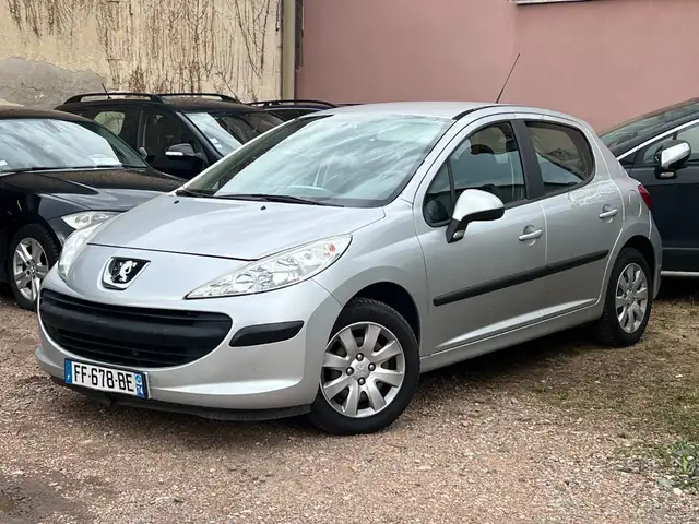 2007 Peugeot 207 in Grey for sale