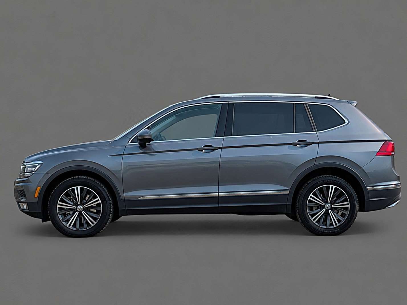 2018 Volkswagen Tiguan Highline - CLAIM FREE | REMOTE START | AWD — снимка 1