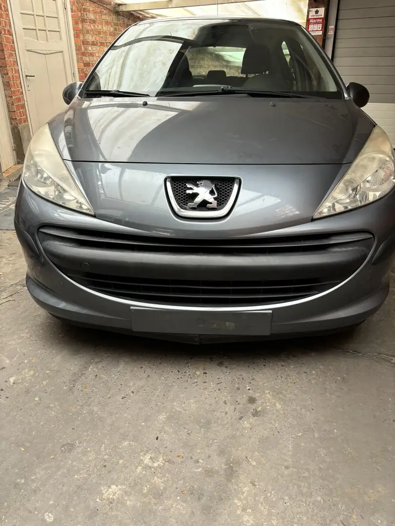 Peugeot 207 1.4i X-Line Gris - 1