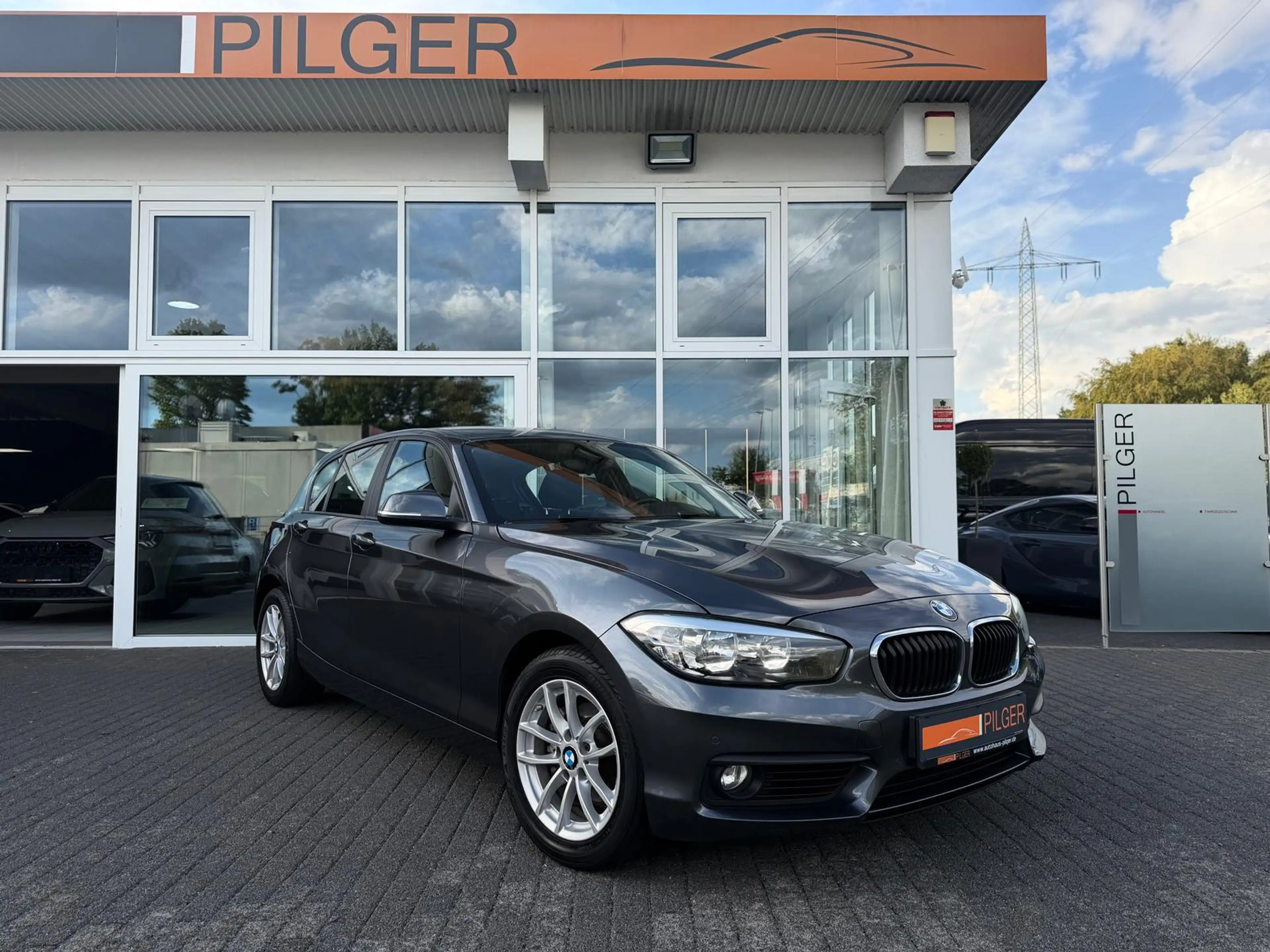 BMW 120 F20 120i SportLine*Shz*Pdc*Klima*BT
