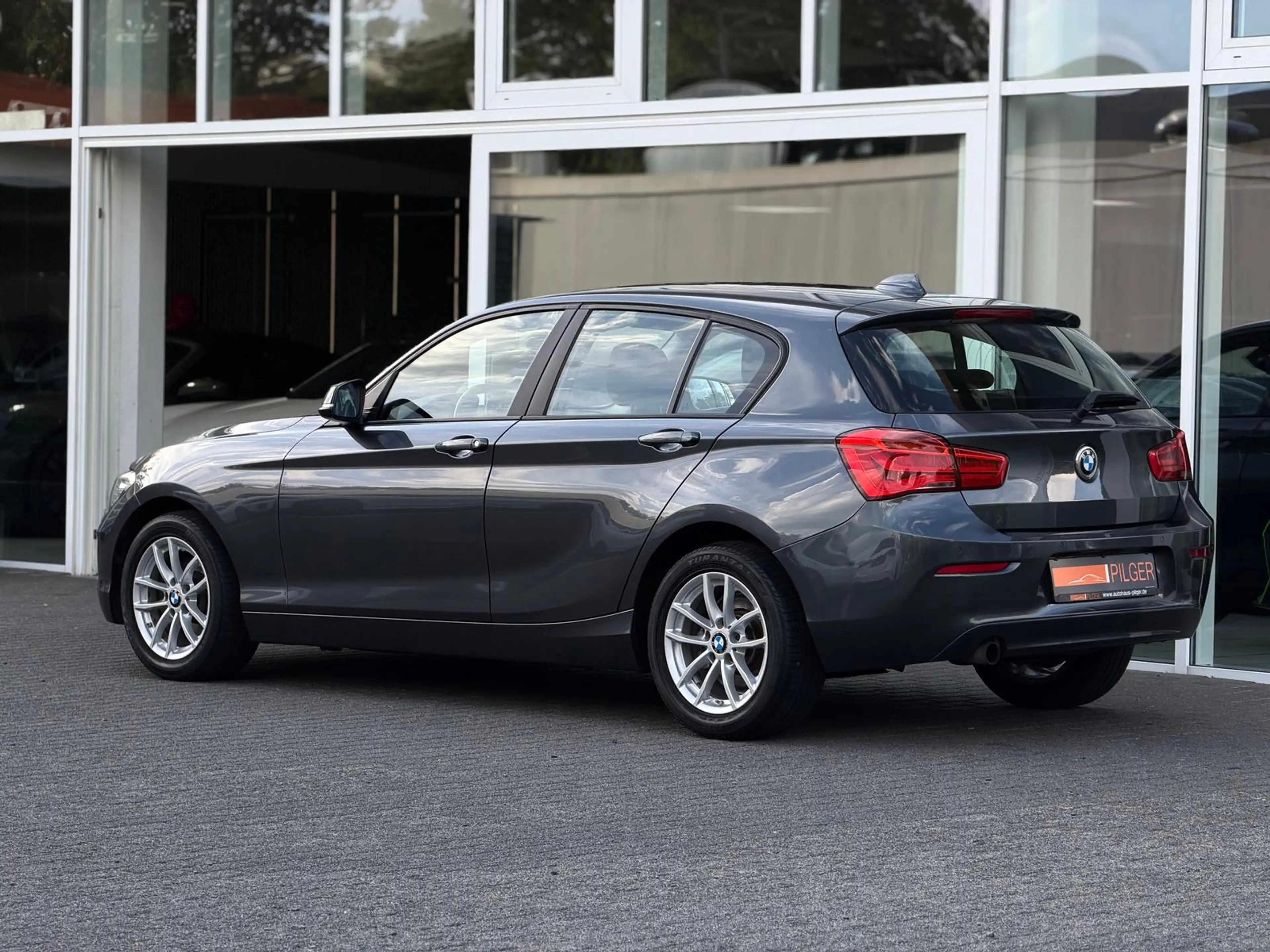 BMW 120 F20 120i SportLine*Shz*Pdc*Klima*BT — photo 6
