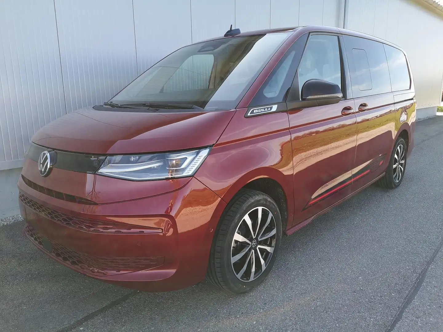 Volkswagen T7 Multivan Sport Edition 2,0TDI DSG Komfort LÜ 5 Sitzer 11... Rot - 1