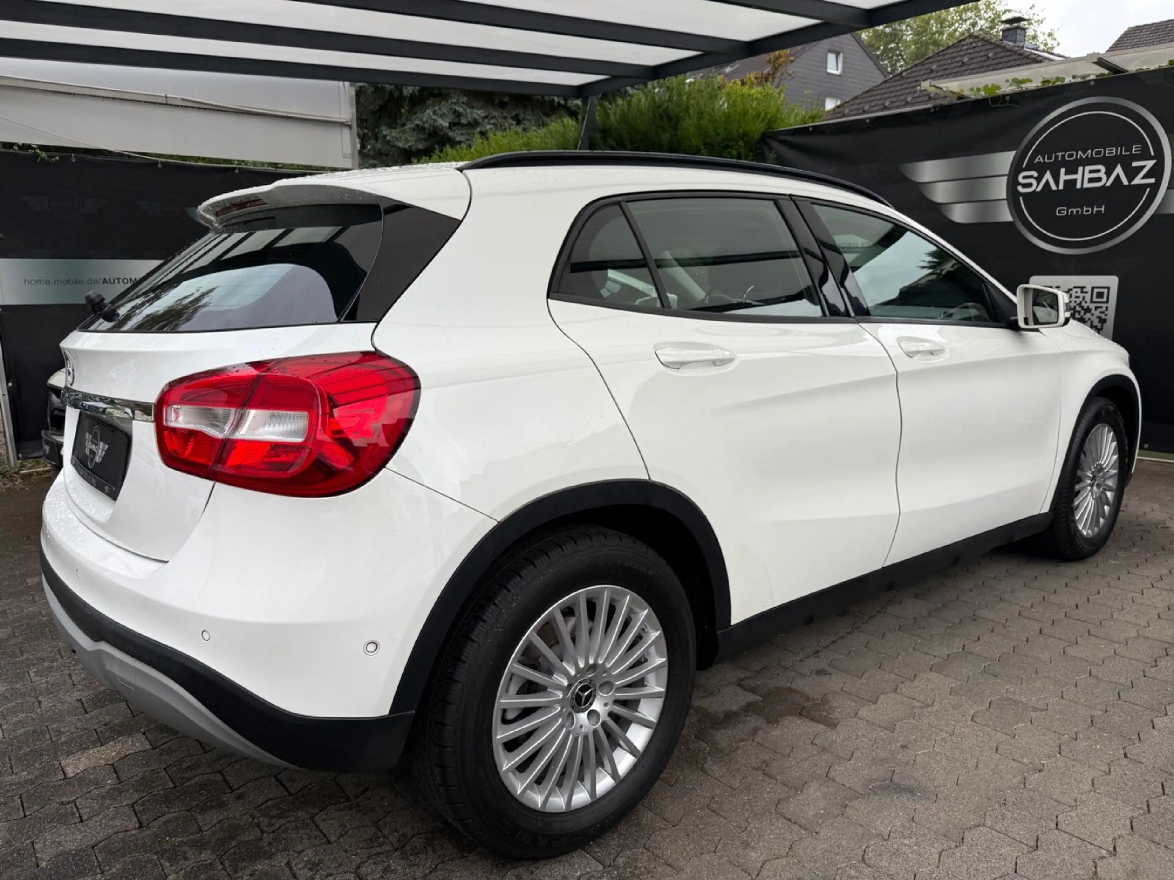 Mercedes-Benz GLA 200 d*NAVI*SHZ*PDC*2.HAND — photo 4