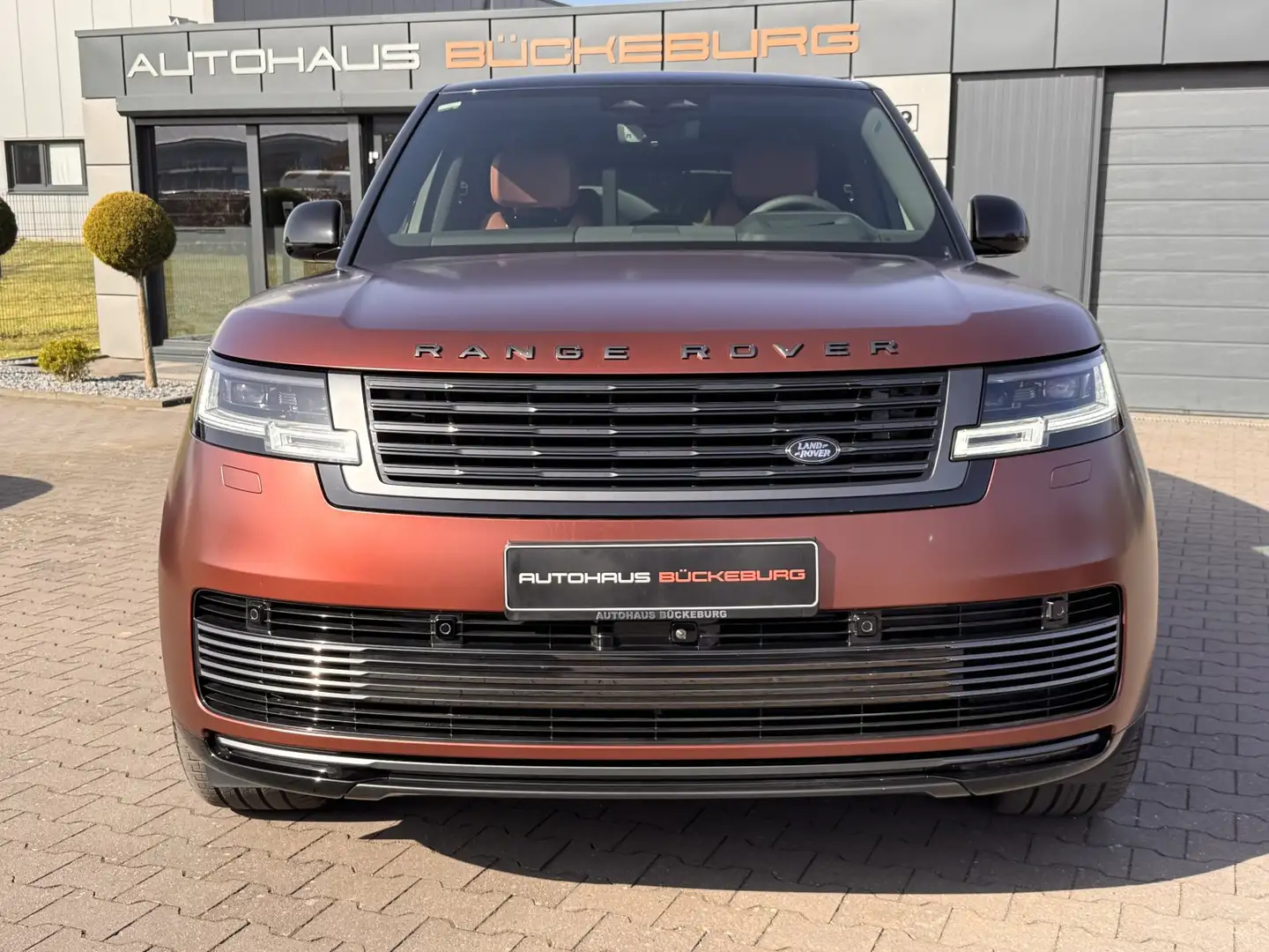 Land Rover Range Rover P615  SV Ultra LWB Absolut Voll Violett - 2