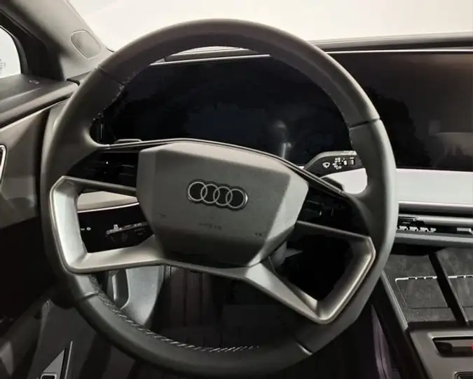Audi Q4 2026, foto 8